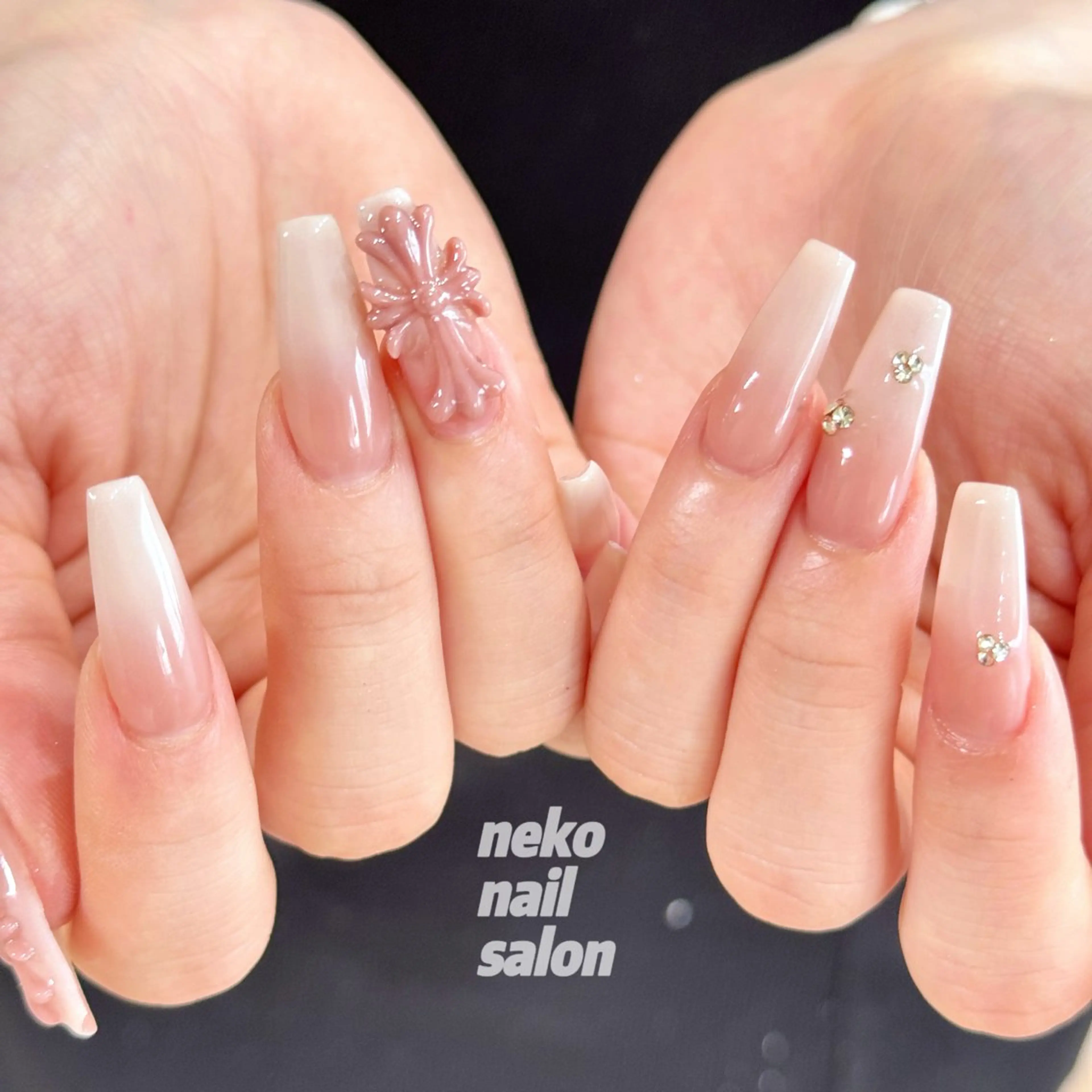 ネイル ハンドネイル neko nailのネイルデザイン