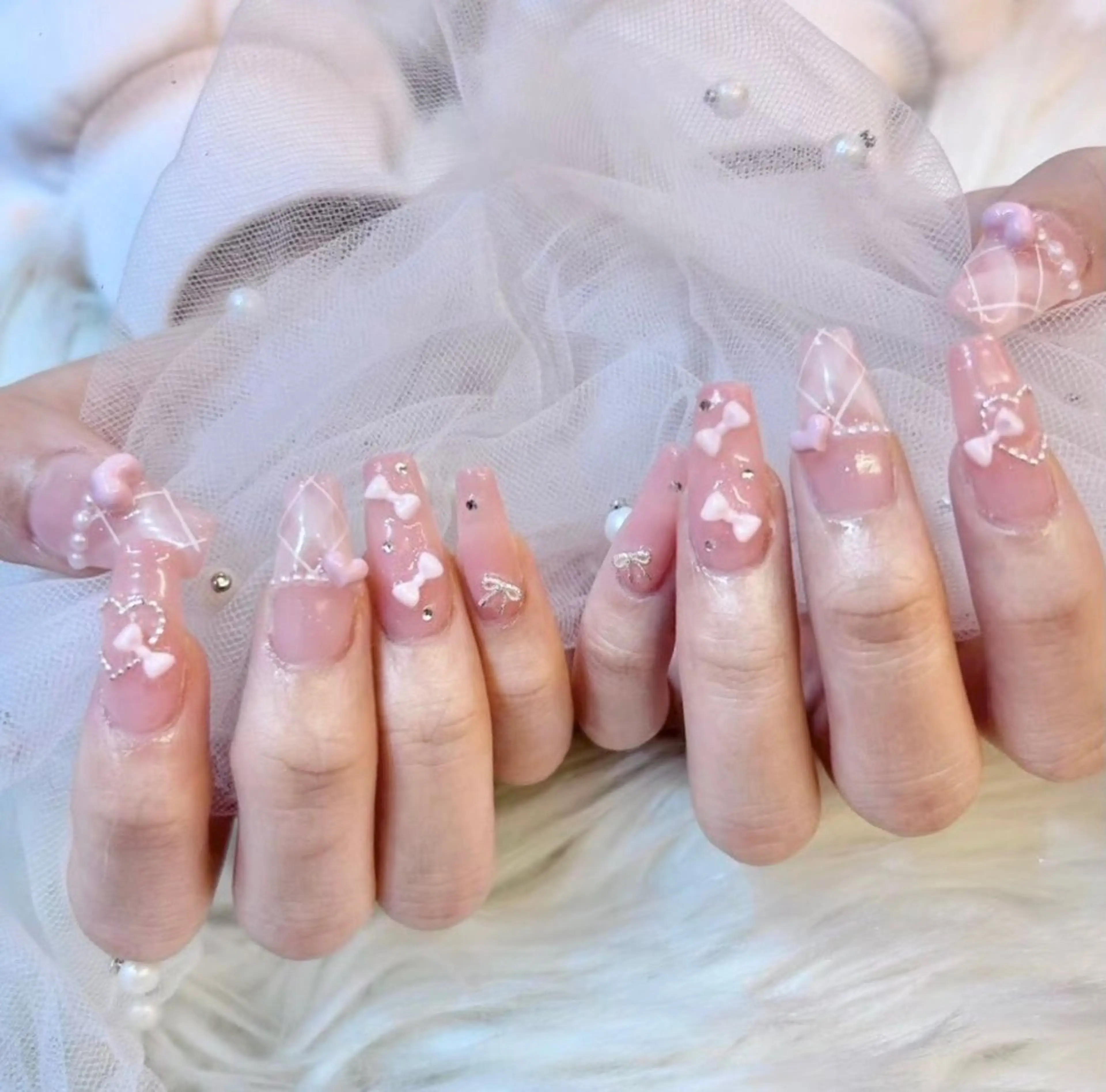 ネイル ハンドネイル KIREIE NAILSのネイルデザイン
