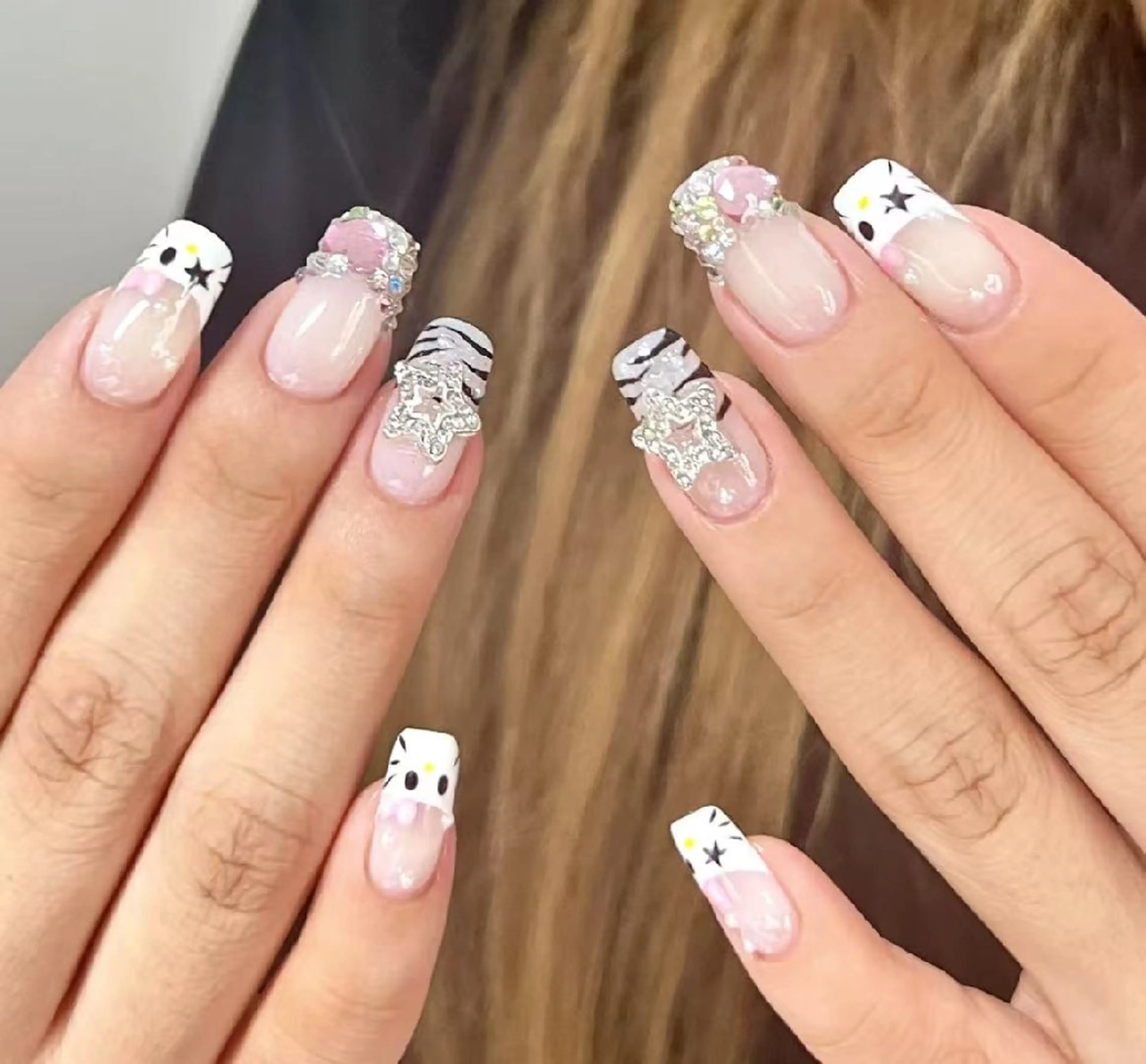 ネイル ハンドネイル Pure&Rich Nailのネイルデザイン