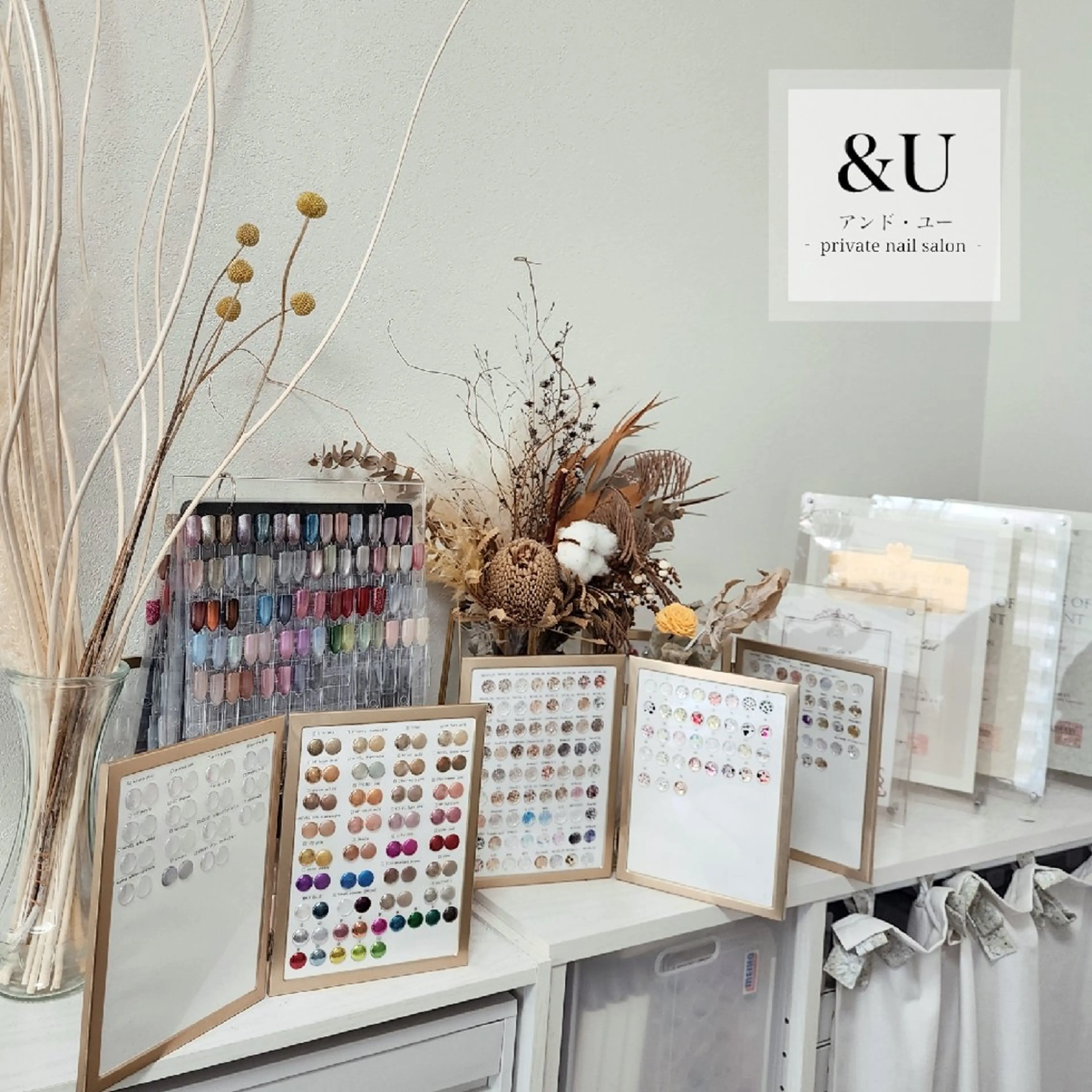 ネイル ジェルネイル マグネットネイル ミラーネイル リボン ＆Ｕ (アンド・ユー)のネイルデザイン