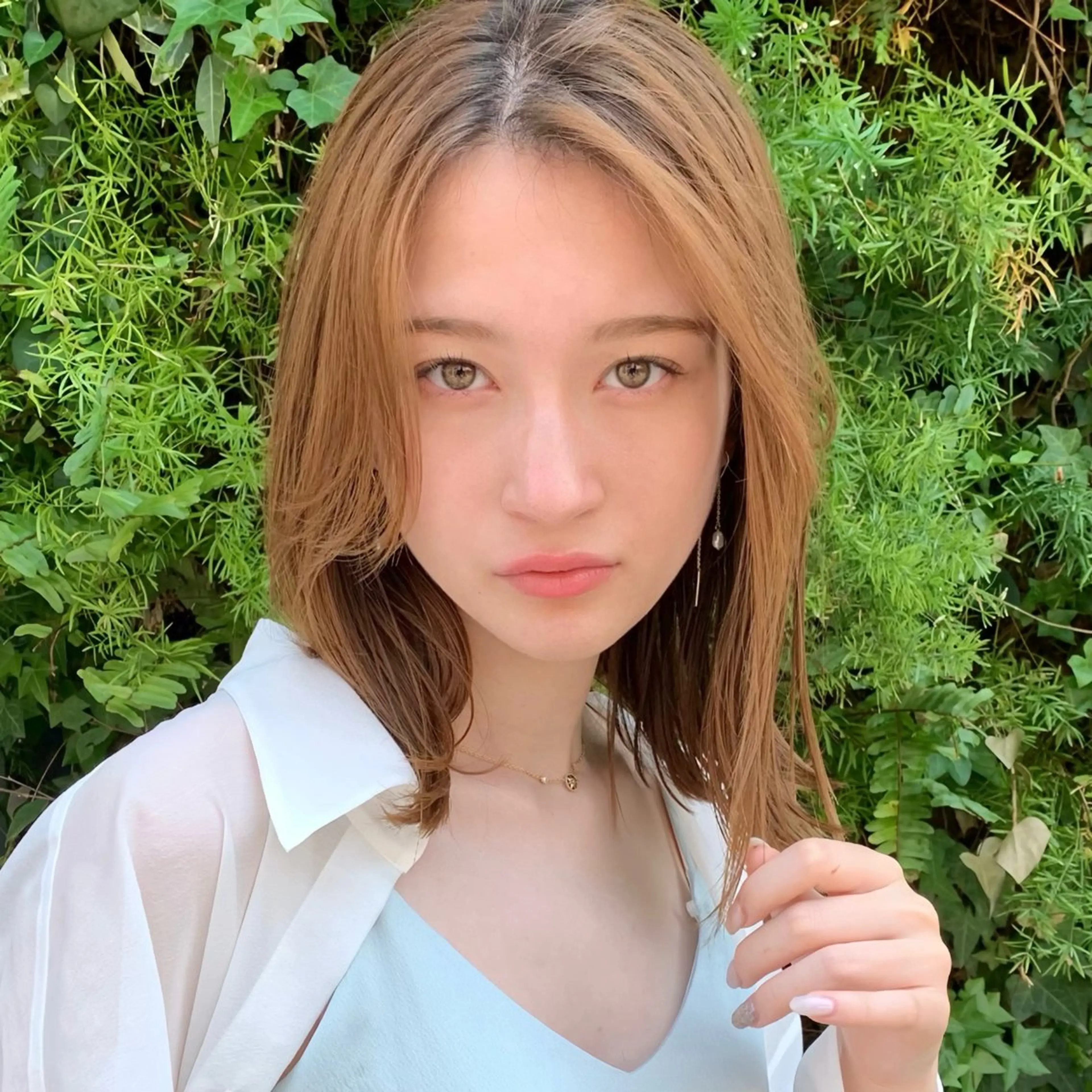 ミディアム 顔周りカット 韓国風ヘア レイヤーカット 似合わせカット カット ヘアカラー オシャレ髪✔️ 店長オオキアキヒロのヘアスタイル