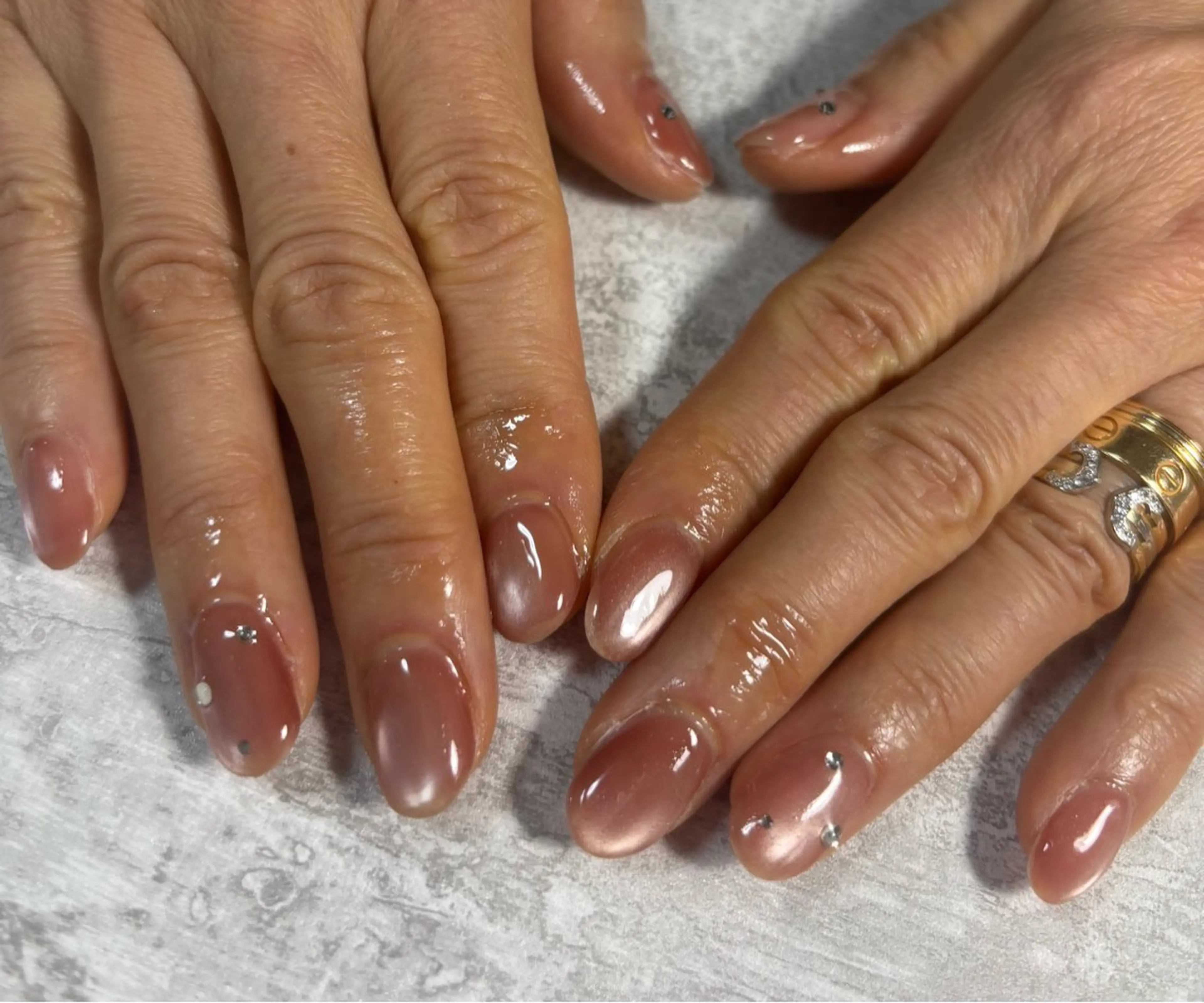 ネイル オーロラネイル 桜ネイル フラワーネイル フットネイル フレンチネイル ハンドネイル kiki nail たまプラーザのネイルデザイン