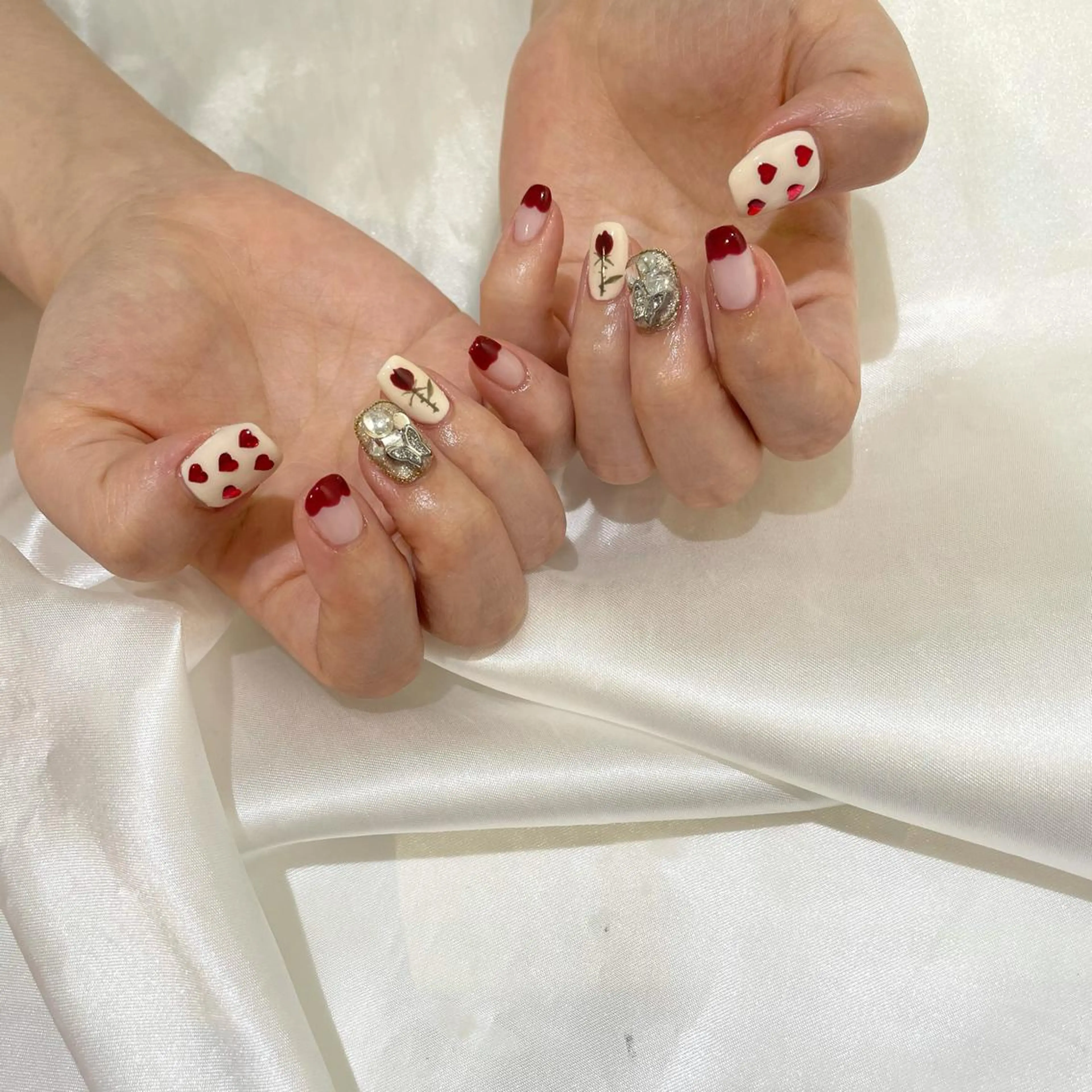 ネイル classic 新横浜所属・山田 暉のネイルデザイン