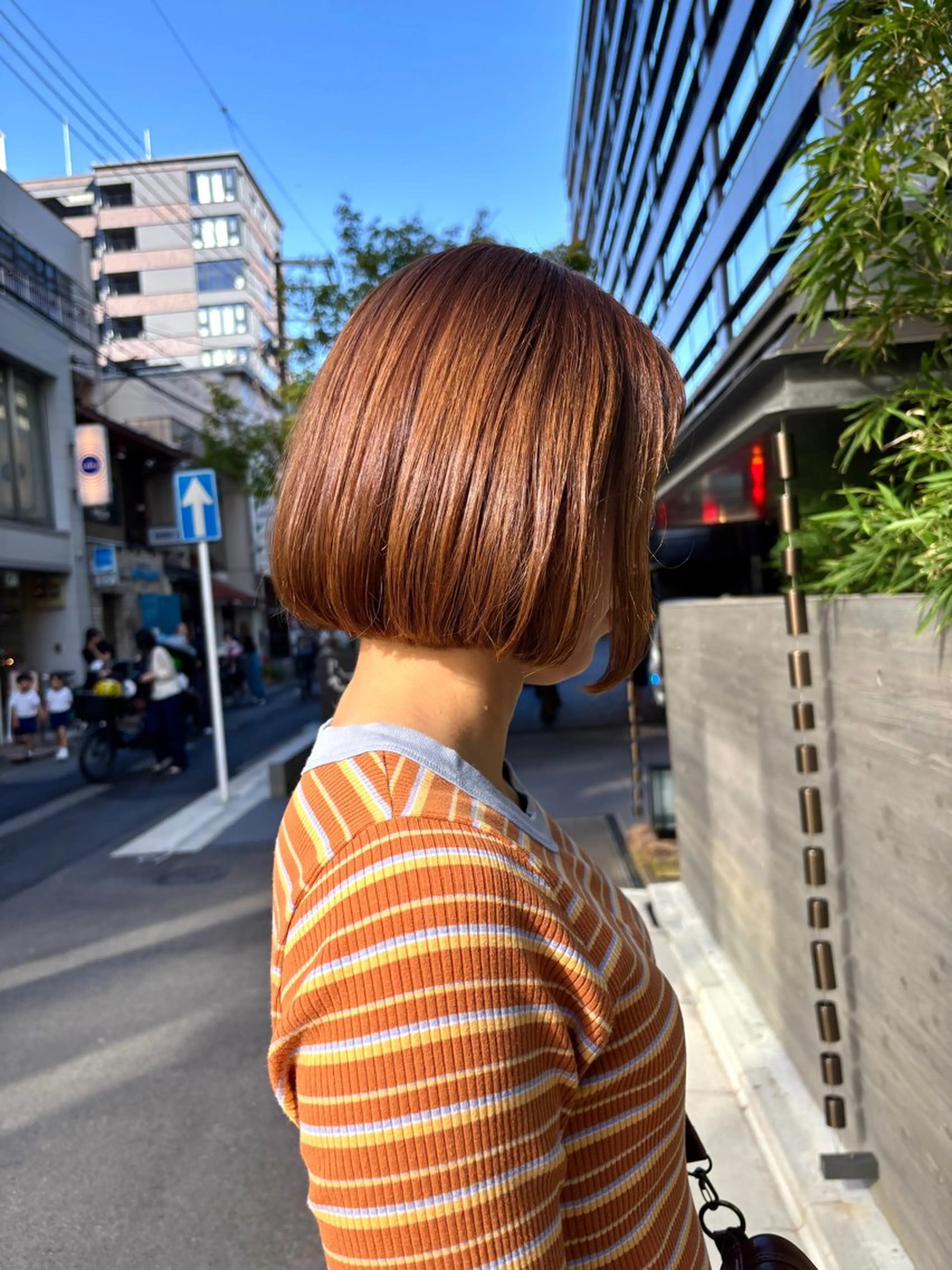 ショート カラー ベージュカラー 透明感カラー ボブ 髪質改善 トリートメント カット ヘアカラー トリートメント KINI 髪質改善＆艶髪のヘアスタイル