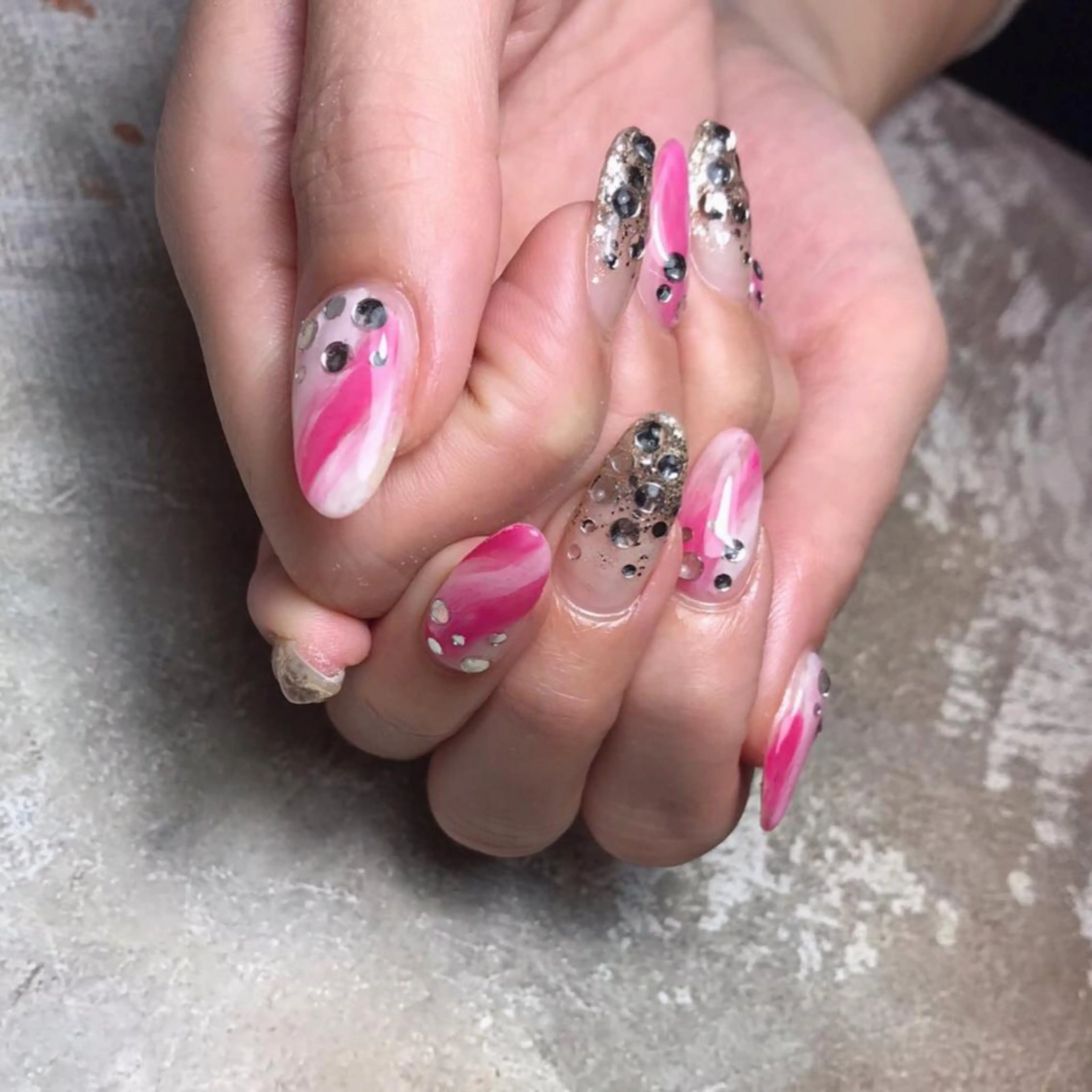 ネイル ハンドネイル 💅chainail _aiのネイルデザイン