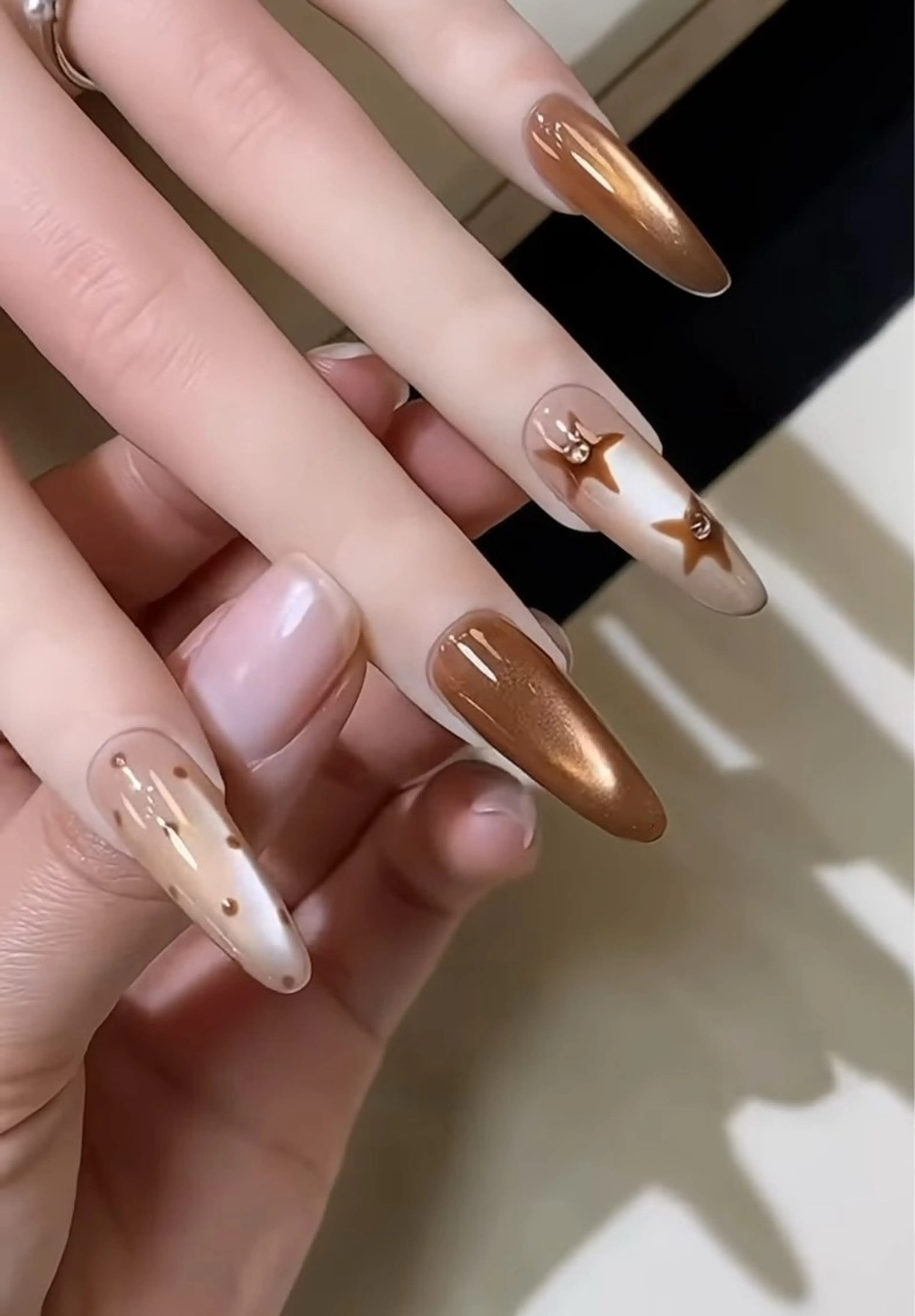 ネイル ハンドネイル Hina ネイルサロンのネイルデザイン