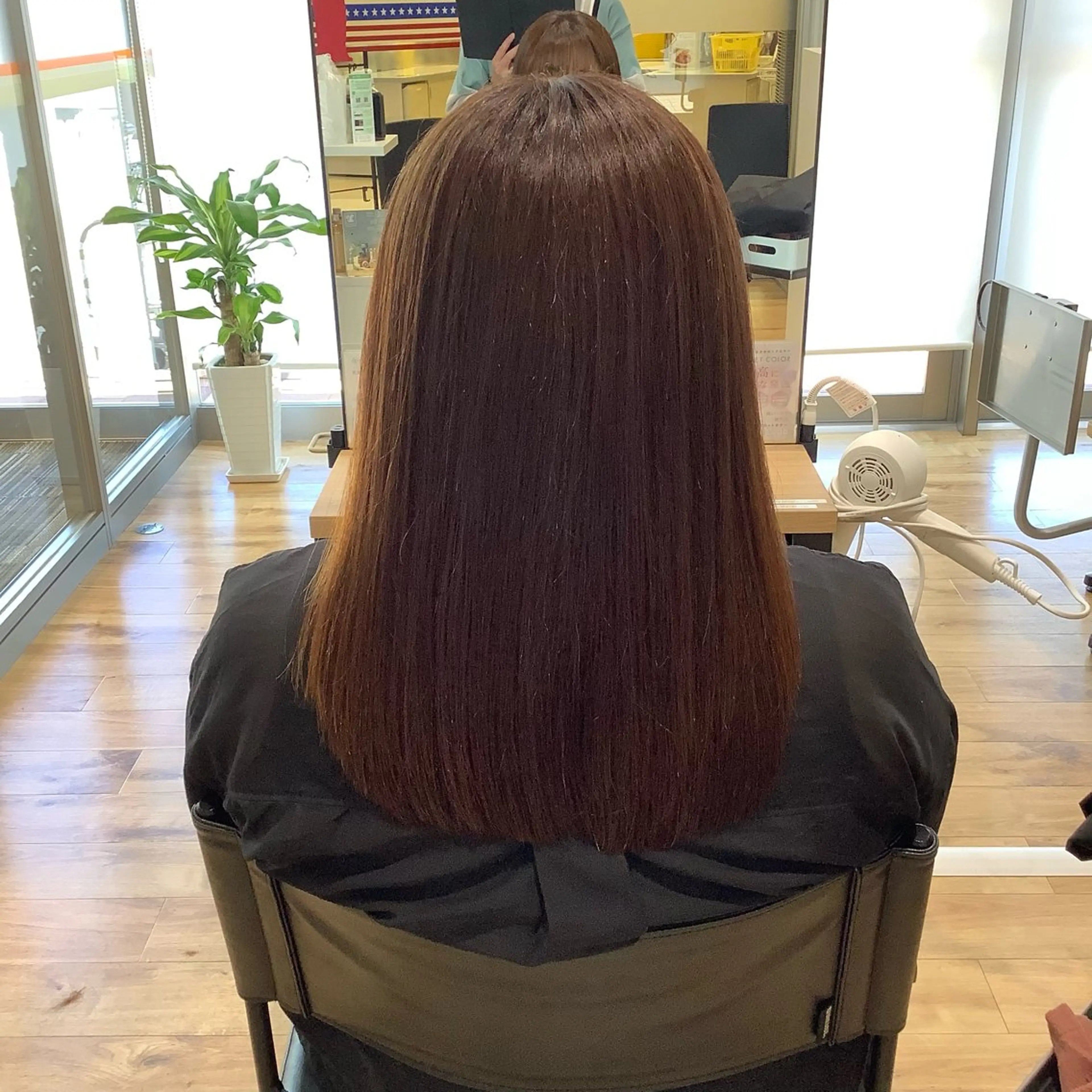 セミロング カラー パーマ カット ヘアカラー エイジングケア特化 美容師✂️山崎竜二のヘアスタイル
