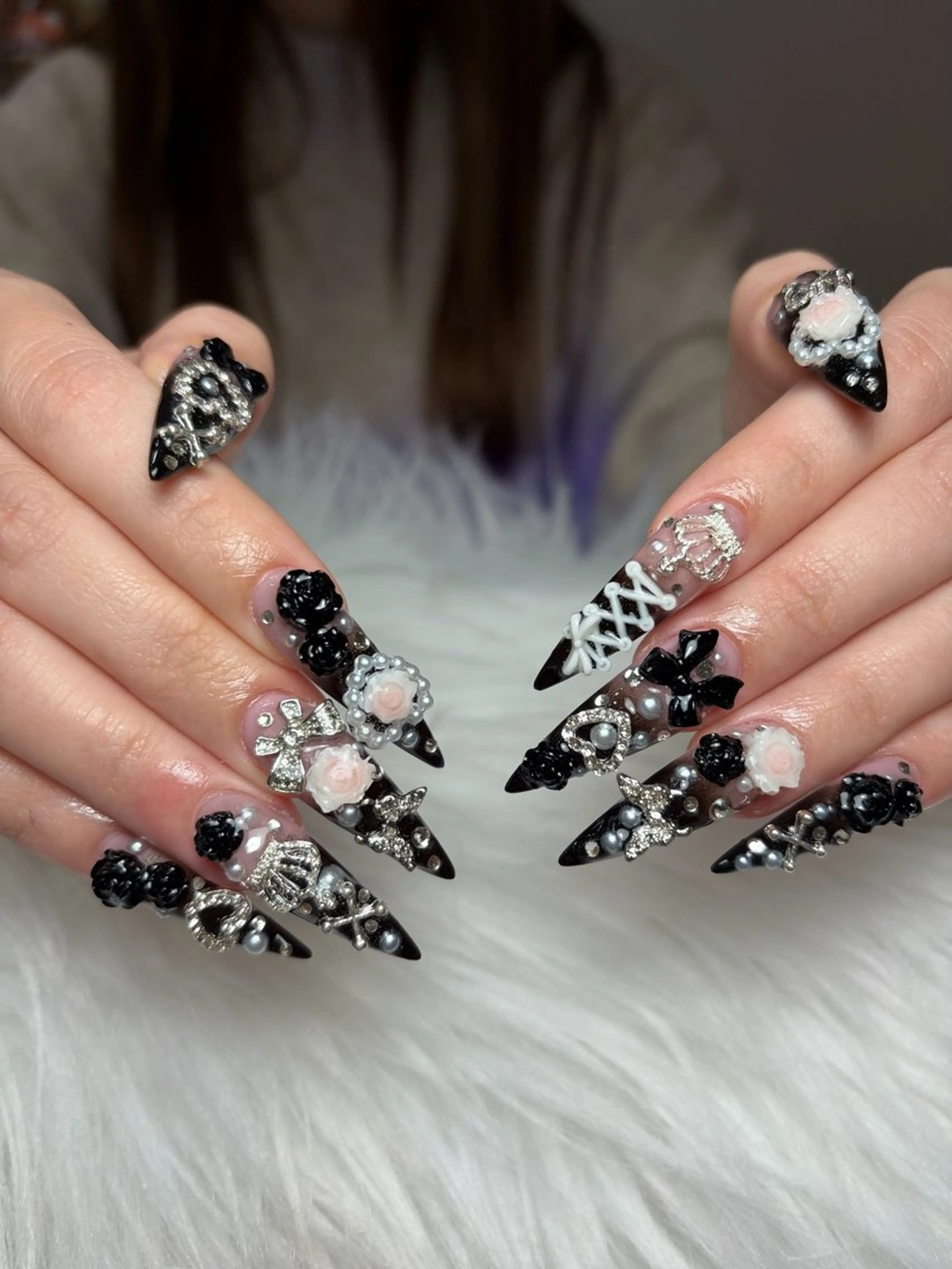 ネイル アートネイル 長さ出し ジェルネイル マグネットネイル ニュアンスネイル ハンドネイル Cloudy Chan Nailのネイルデザイン