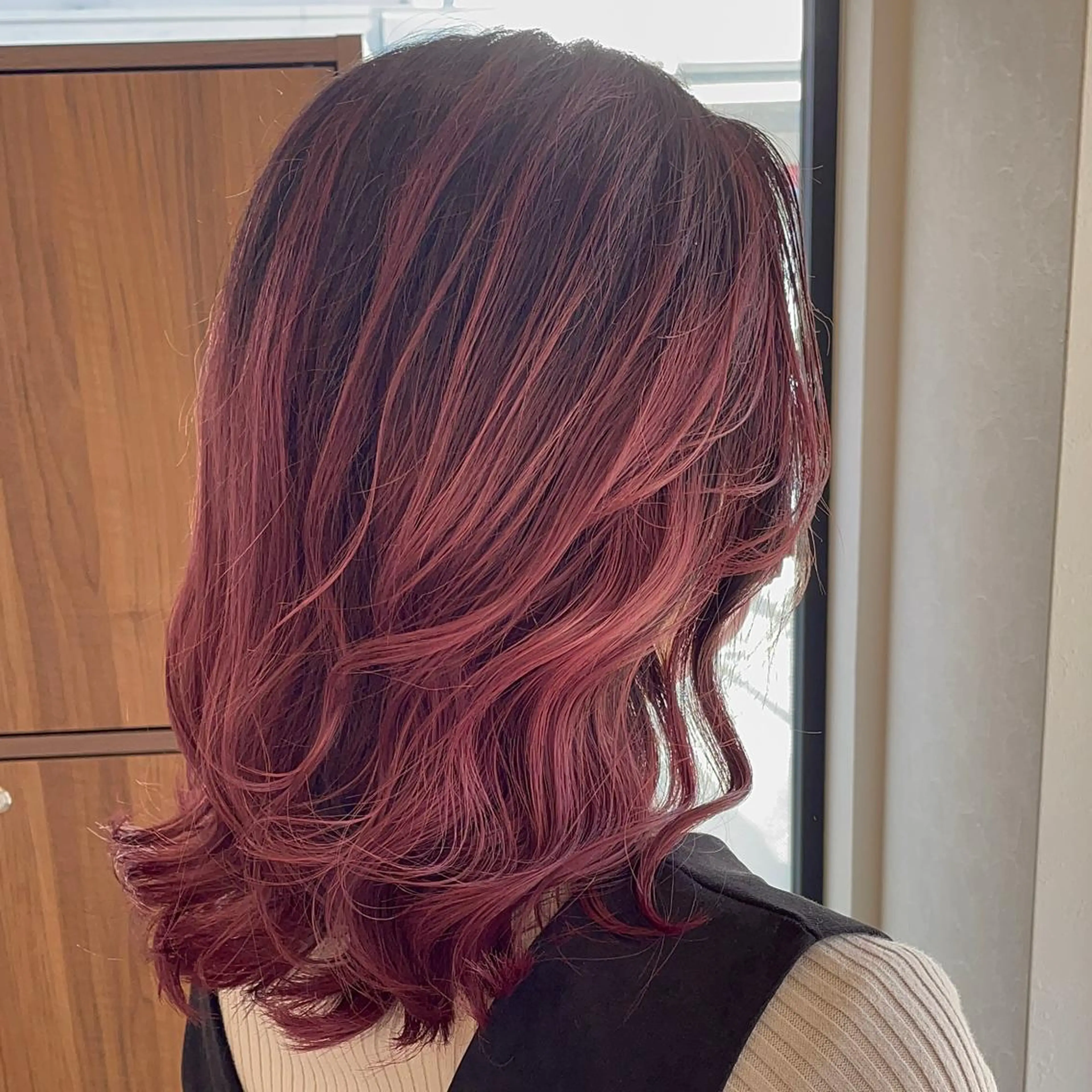 ミディアム カラー ヘアアレンジ 🎗秋山勇/ GEAR.代表のヘアスタイル