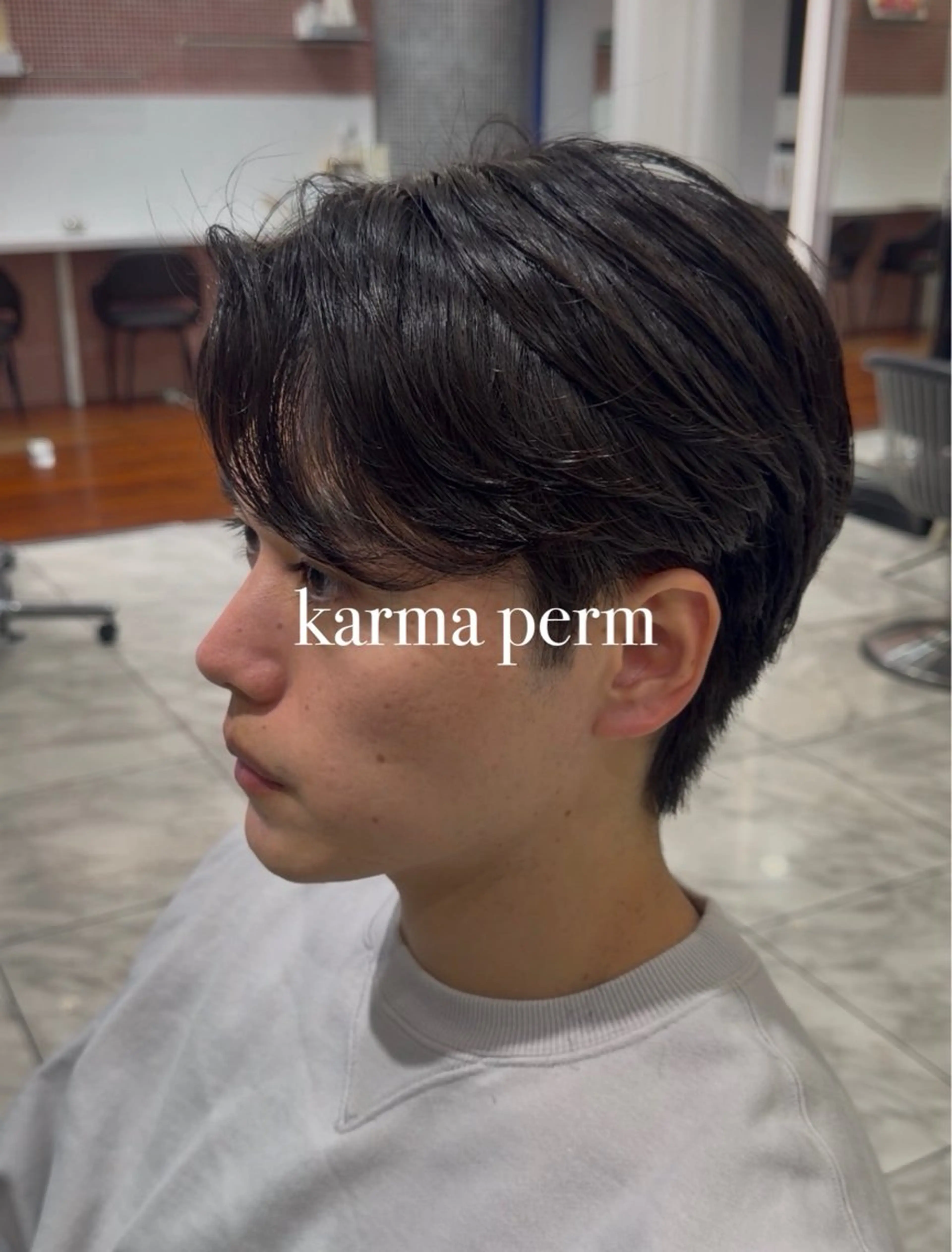 メンズ フェザーパーマ カルマパーマ メンズパーマ カット パーマ トリートメント 🎸大人メンズ｜ パーマ特化ren🎸のヘアスタイル