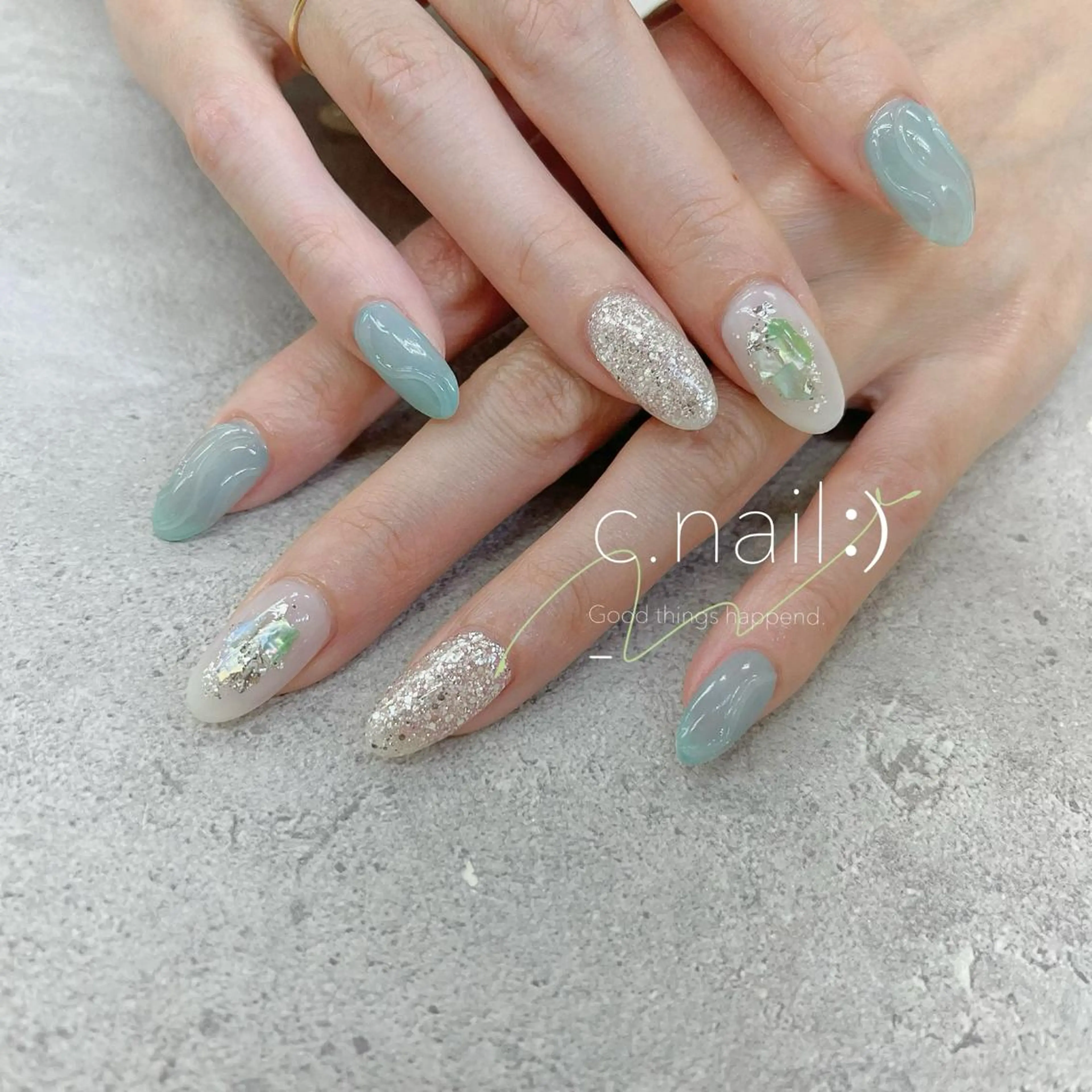 ネイル キラキラネイル ニュアンスネイル 夏ネイル C.Nail &Eye筑紫駅のネイルデザイン