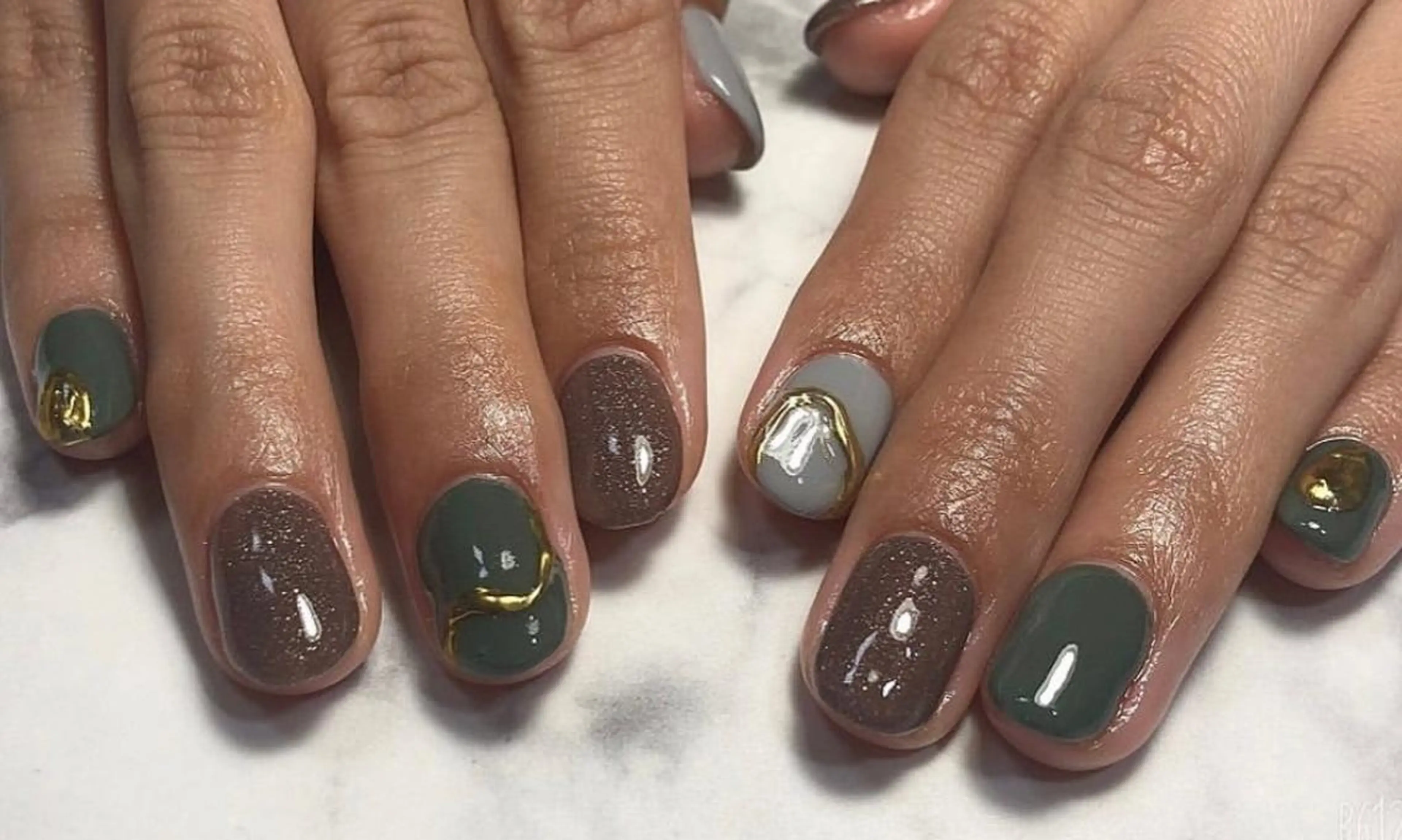 ネイル ジェルネイル ミラーネイル ショートネイル A"nail ネイリストayanaのネイルデザイン