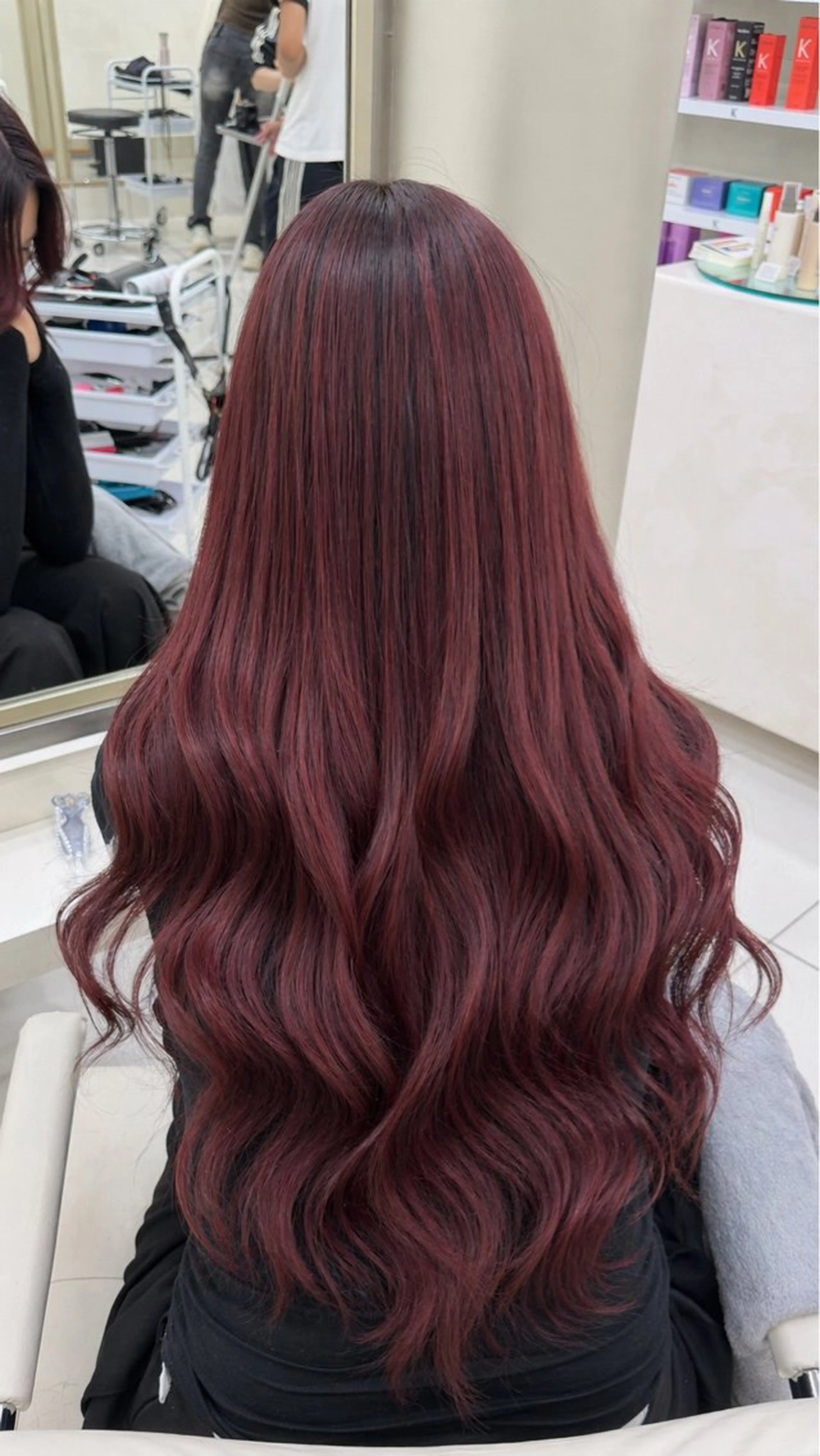 ロング ヘアカラー 羽エクステハイトーン naviRaikiのヘアスタイル