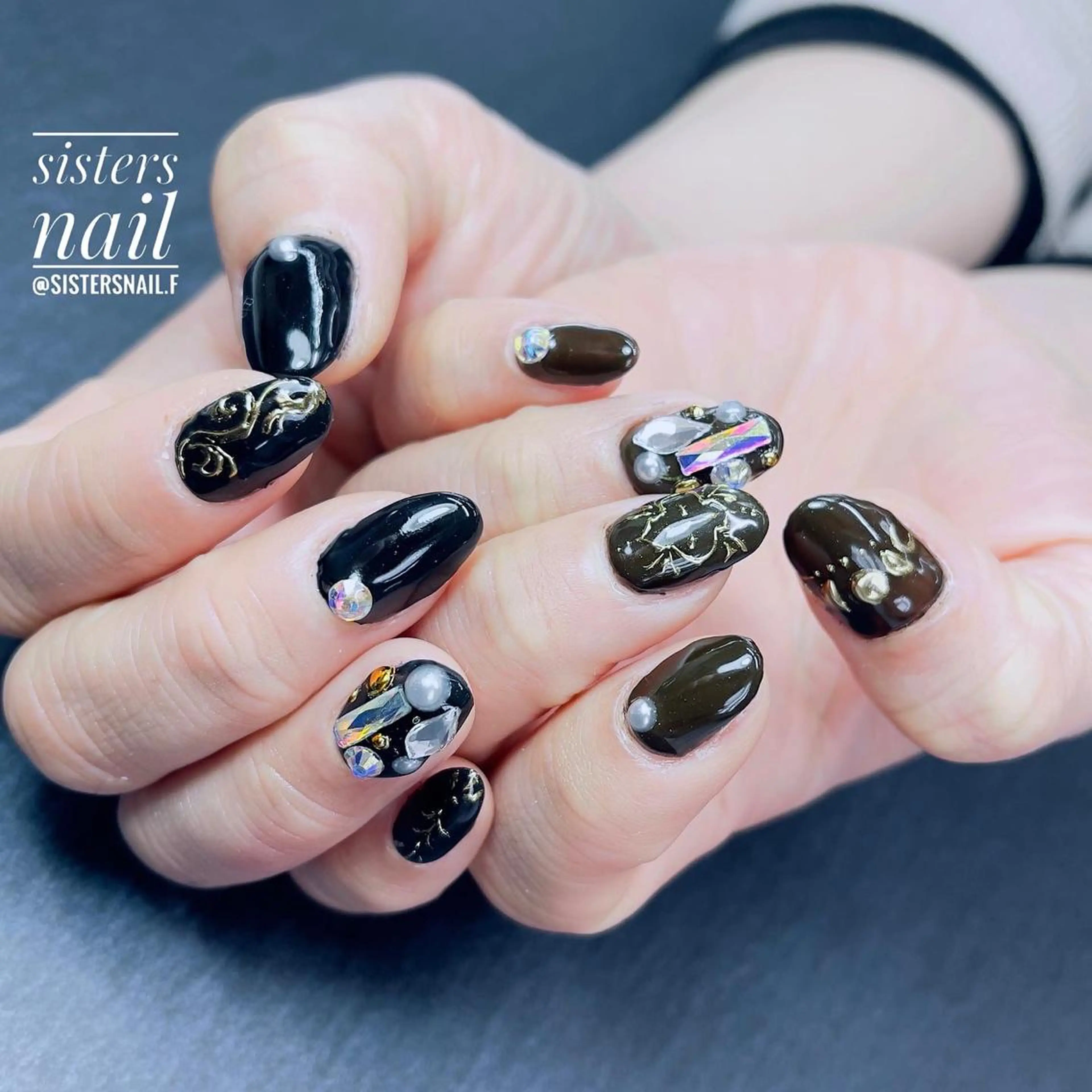ネイル アートネイル ジェルネイル ミラーネイル 冬ネイル sisters nail.fのネイルデザイン