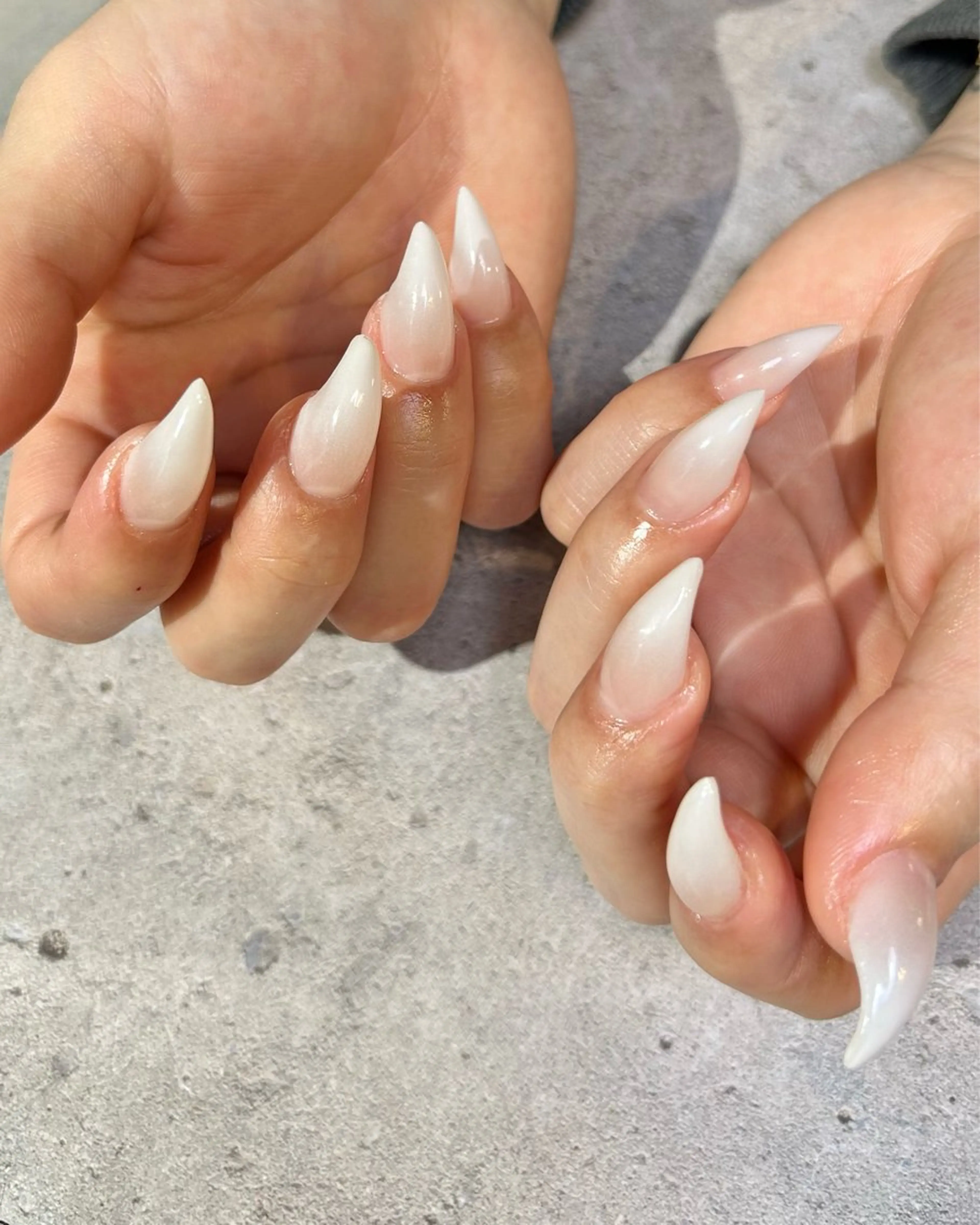 ネイル ホワイト ハンドネイル Reflection marikoのネイルデザイン