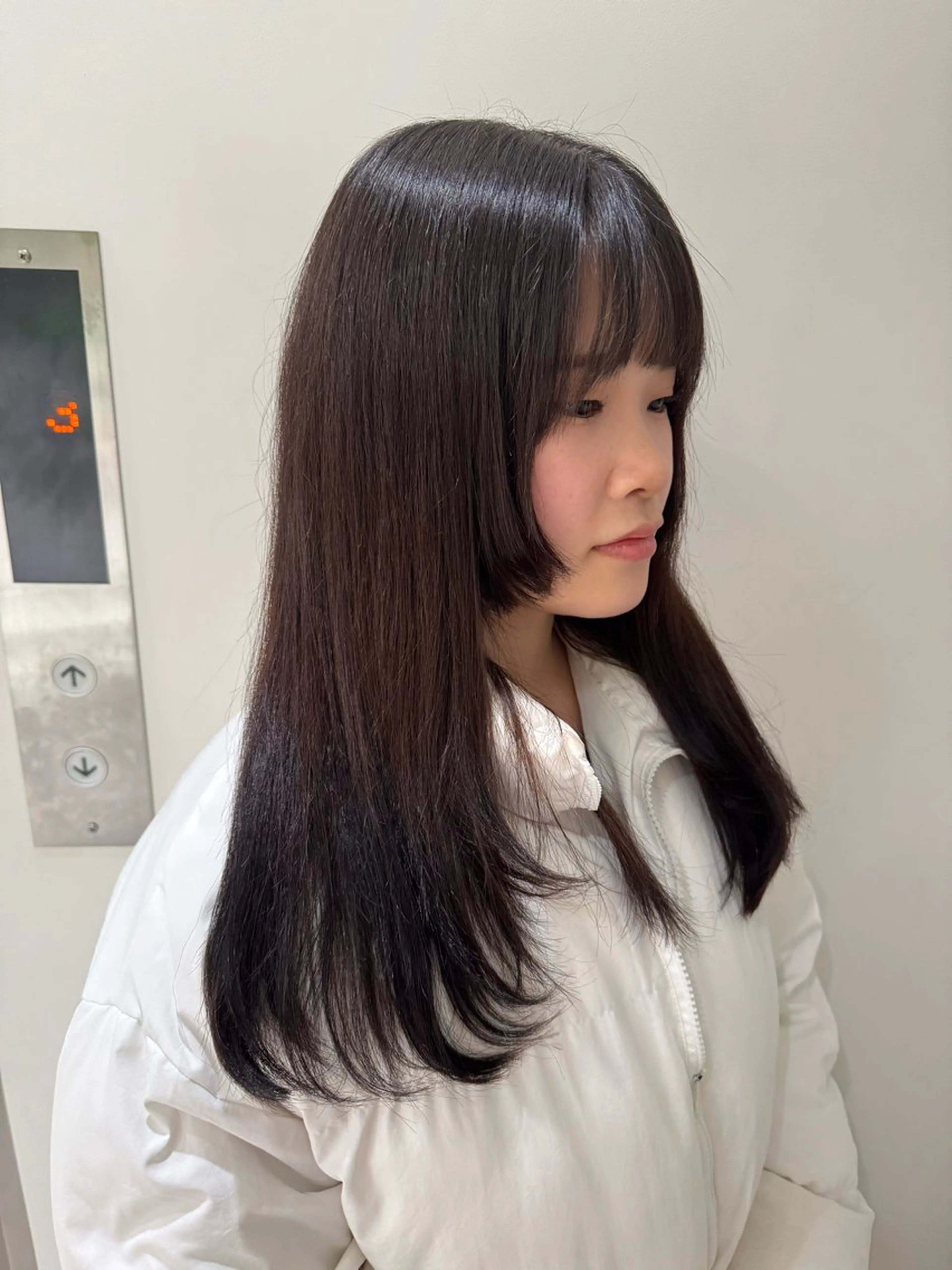 ロング アオイ/透明感カラー レイヤー🌙のヘアスタイル