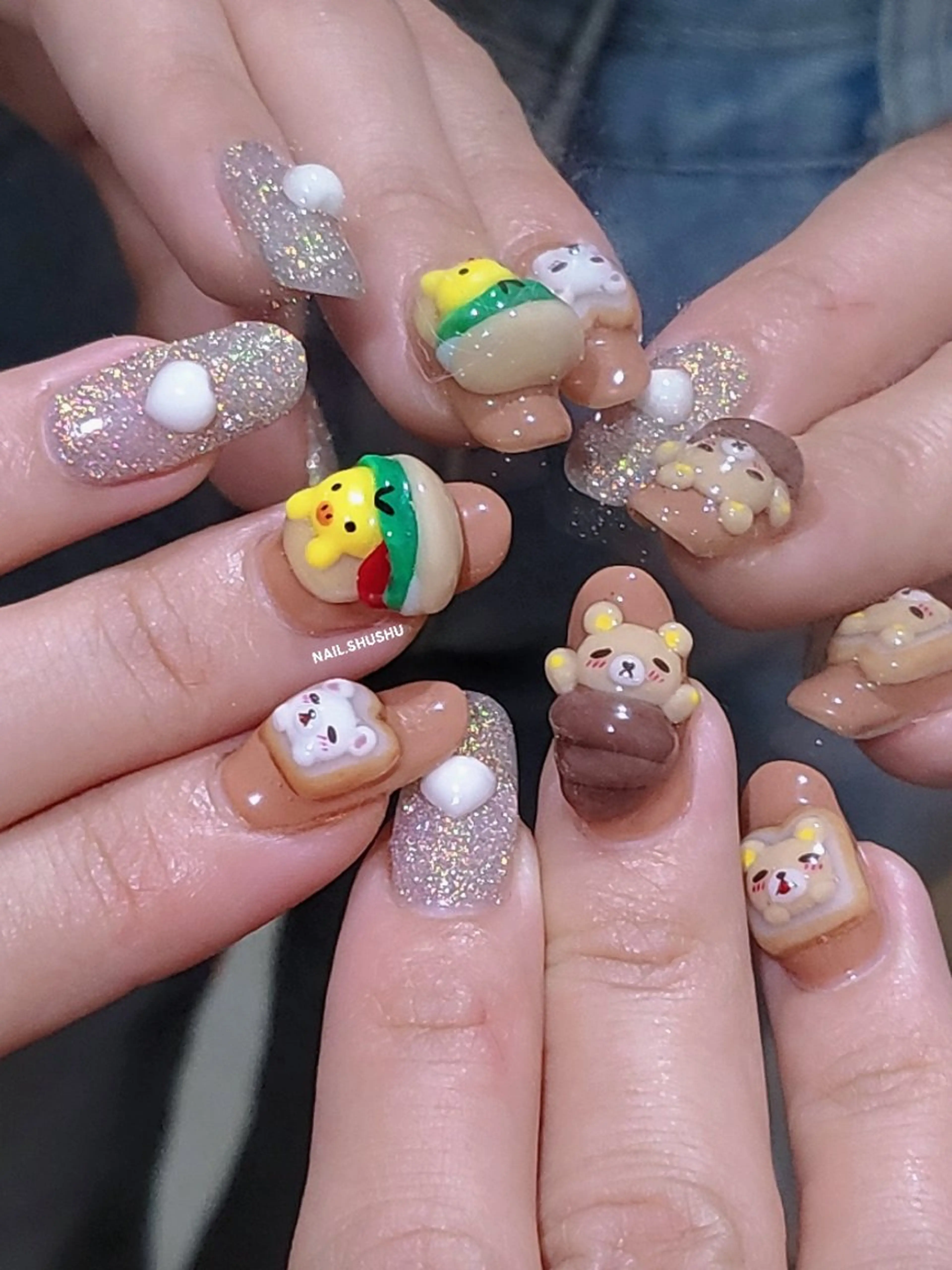 ネイル ハンドネイル 3dパーツ/流行り 👧shushu❤️のネイルデザイン