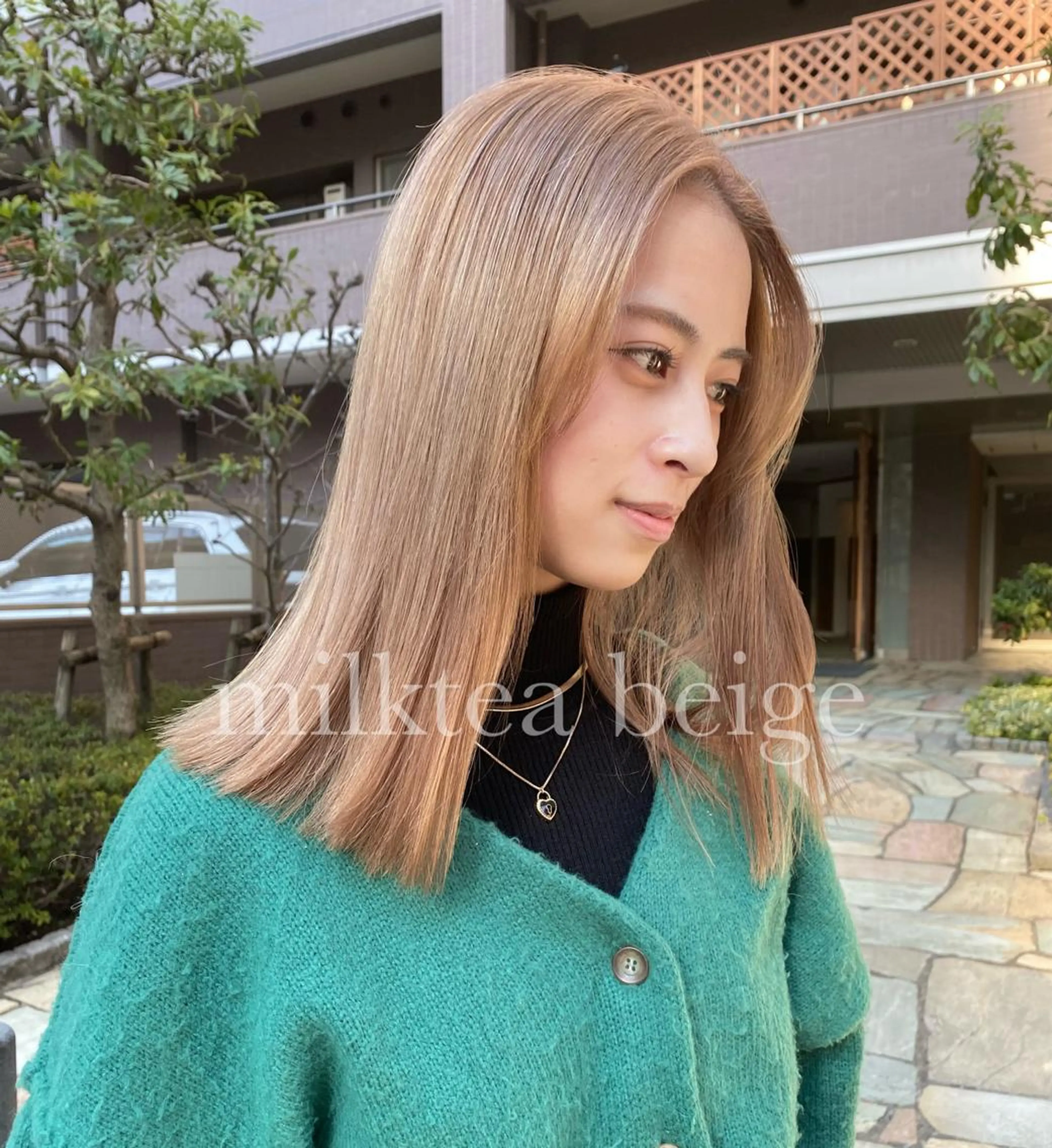 セミロング カラー ベージュカラー ハイトーン/デザイン hirokiのヘアスタイル