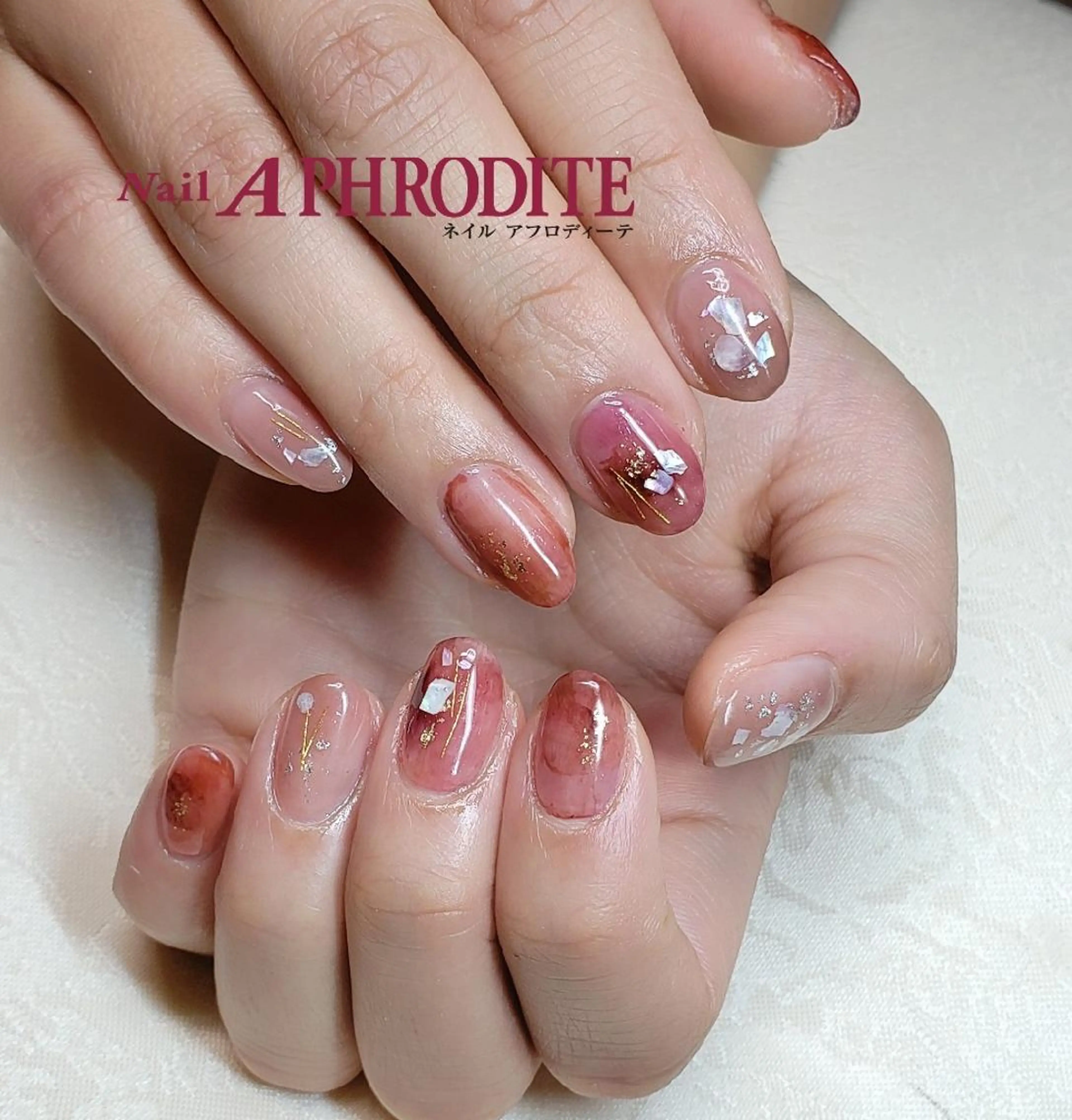 ネイル ニュアンスネイル Nail  Aphroditeのネイルデザイン