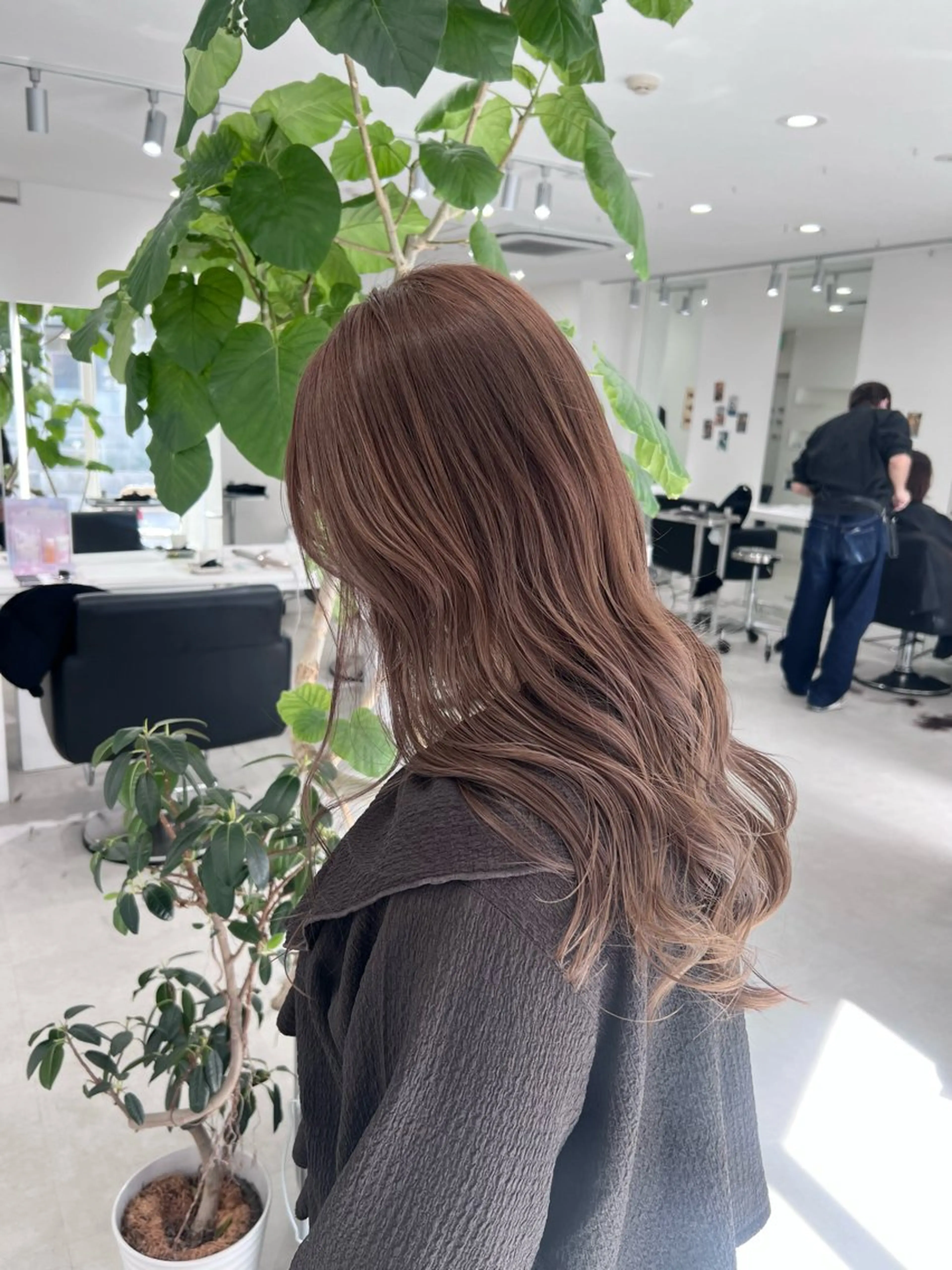 ロング カラー カット ヘアカラー トリートメント ヘアセット 🖤:抜け感×大人 スタイル/Aoiのヘアスタイル