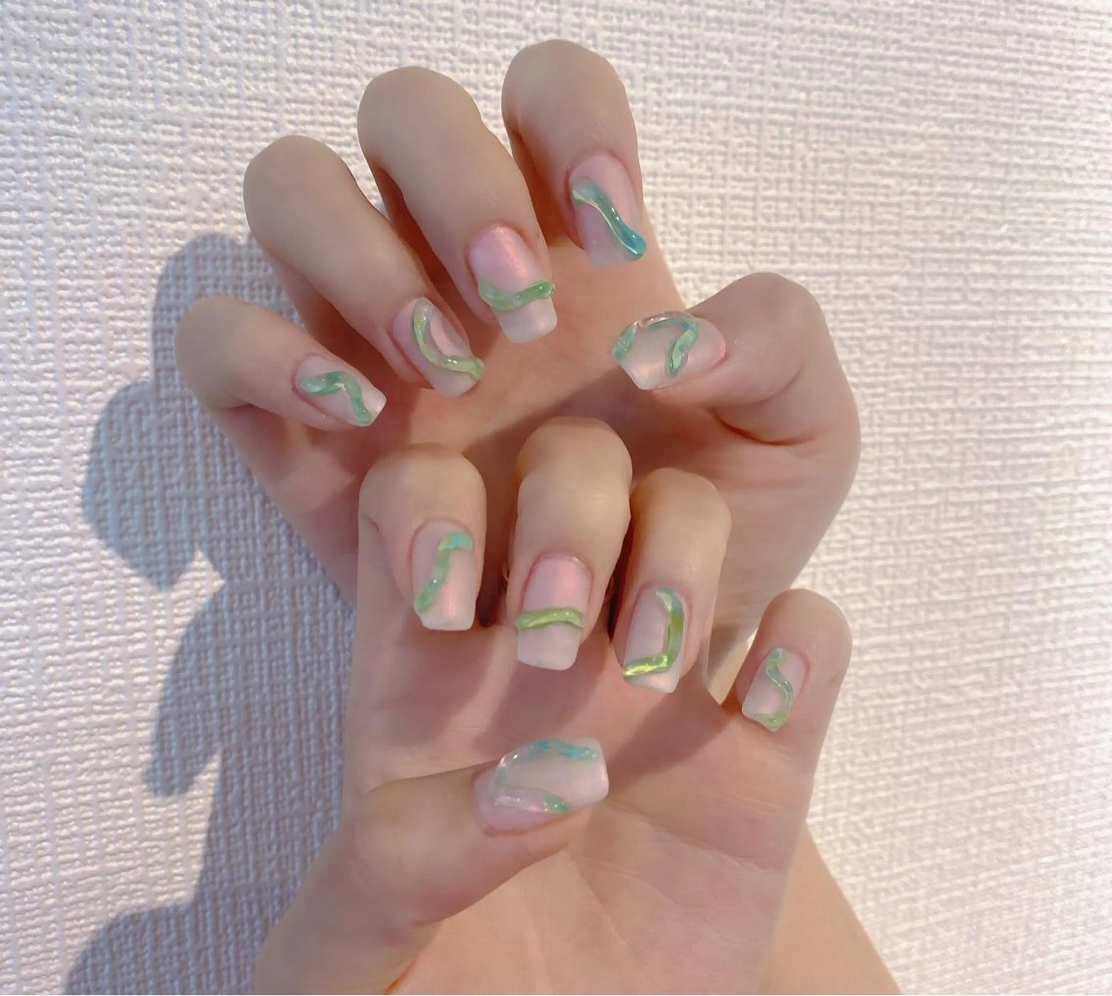 カラー トヨダ 池袋のマツエク・マツパデザイン