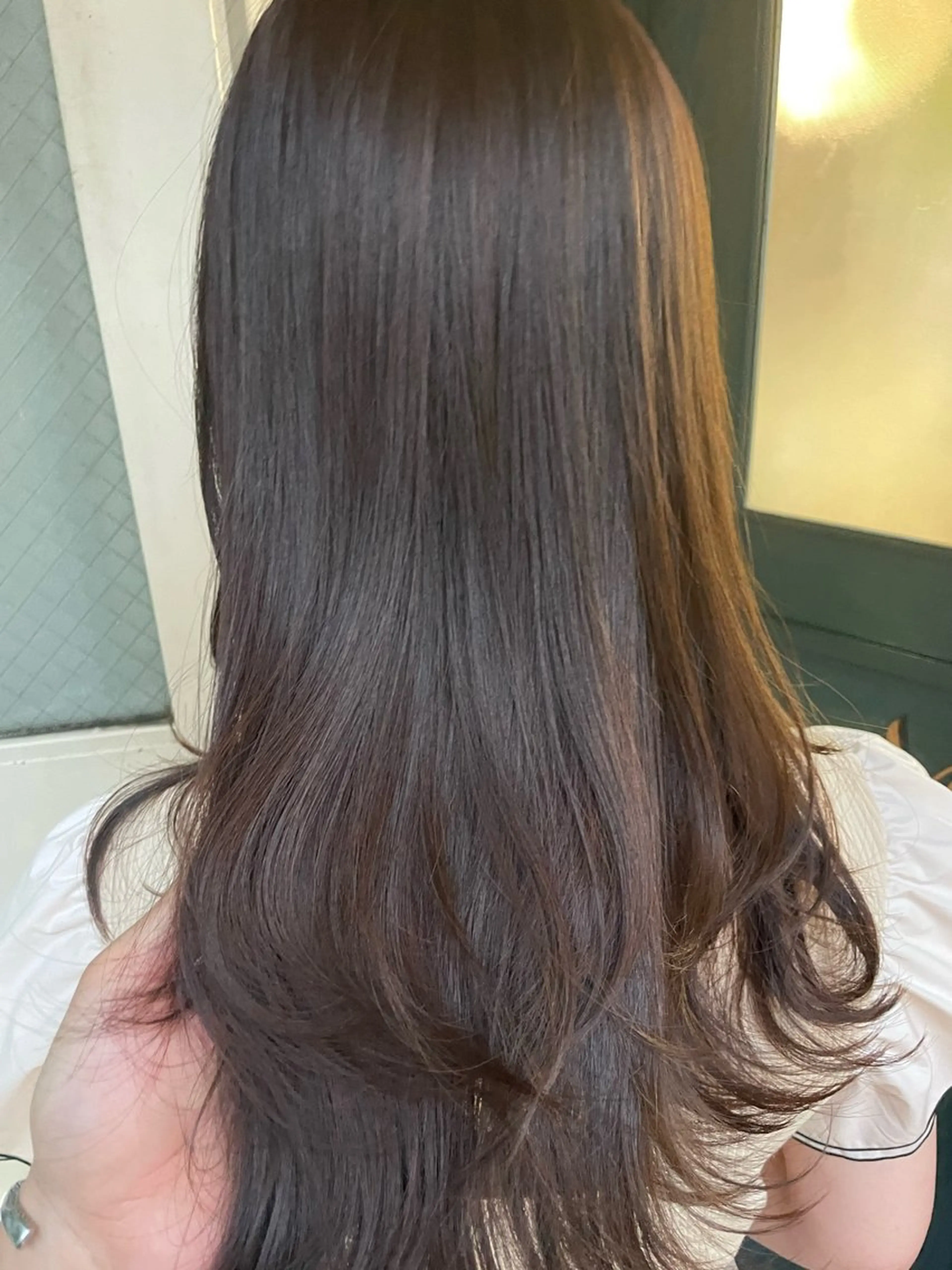 セミロング カット ヘアカラー トリートメント レイヤーカット 中屋光貴のヘアスタイル