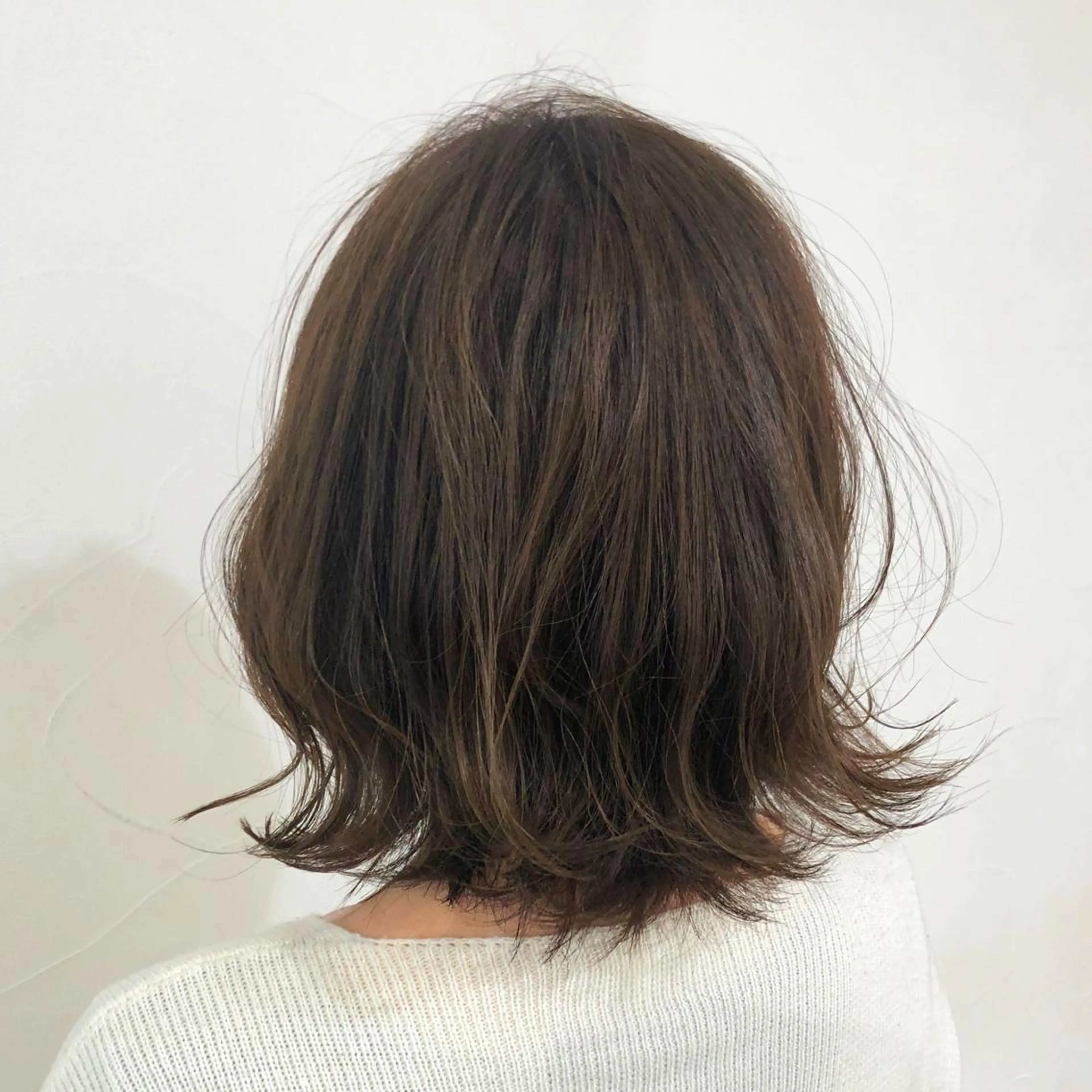 ショート カラー アディクシーカラー ベージュカラー 【髪質改善師】 鈴木伸之介のヘアスタイル