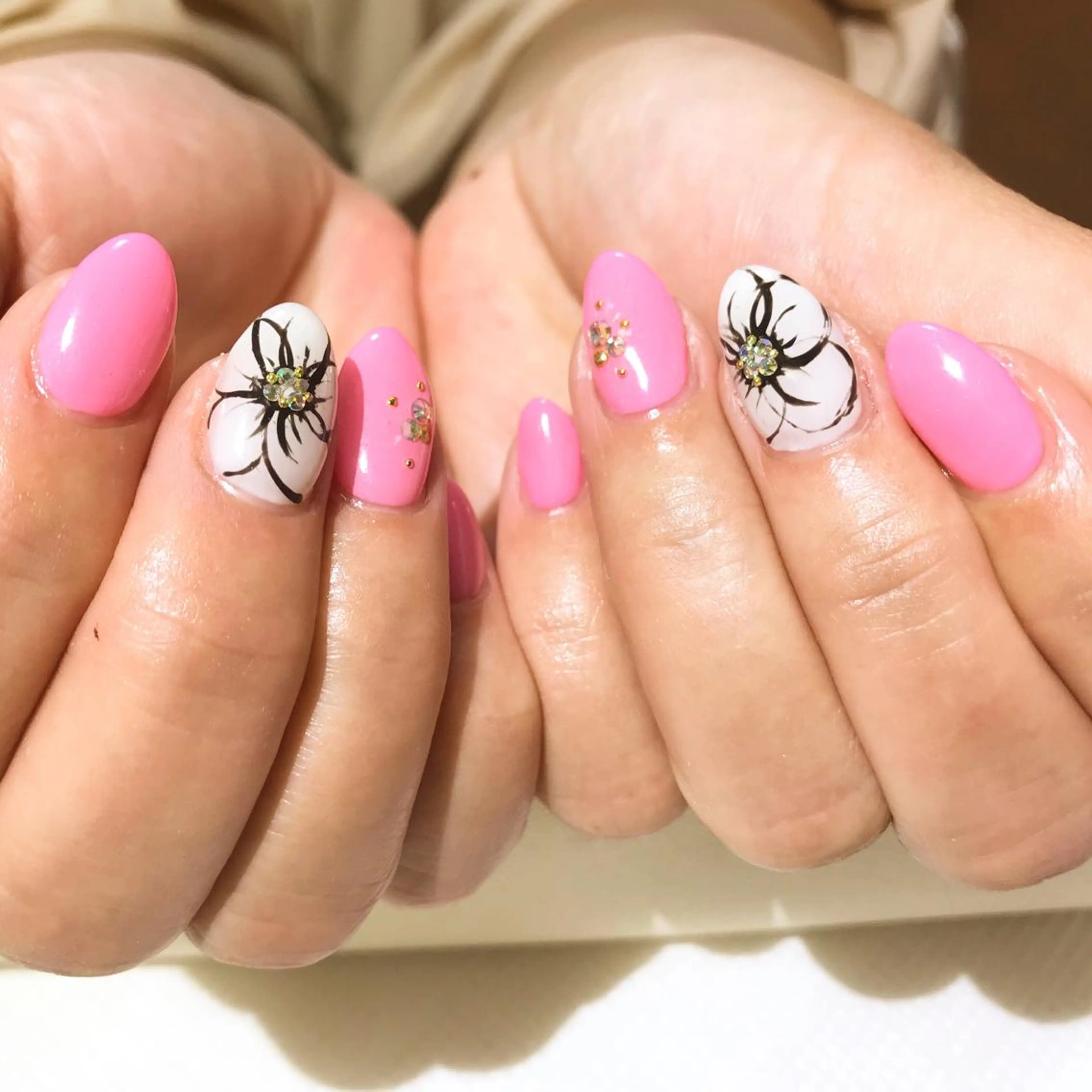 ネイル フットネイル ピンク シンプルネイル 春ネイル 夏ネイル nail fufla ♡yamane♡のネイルデザイン
