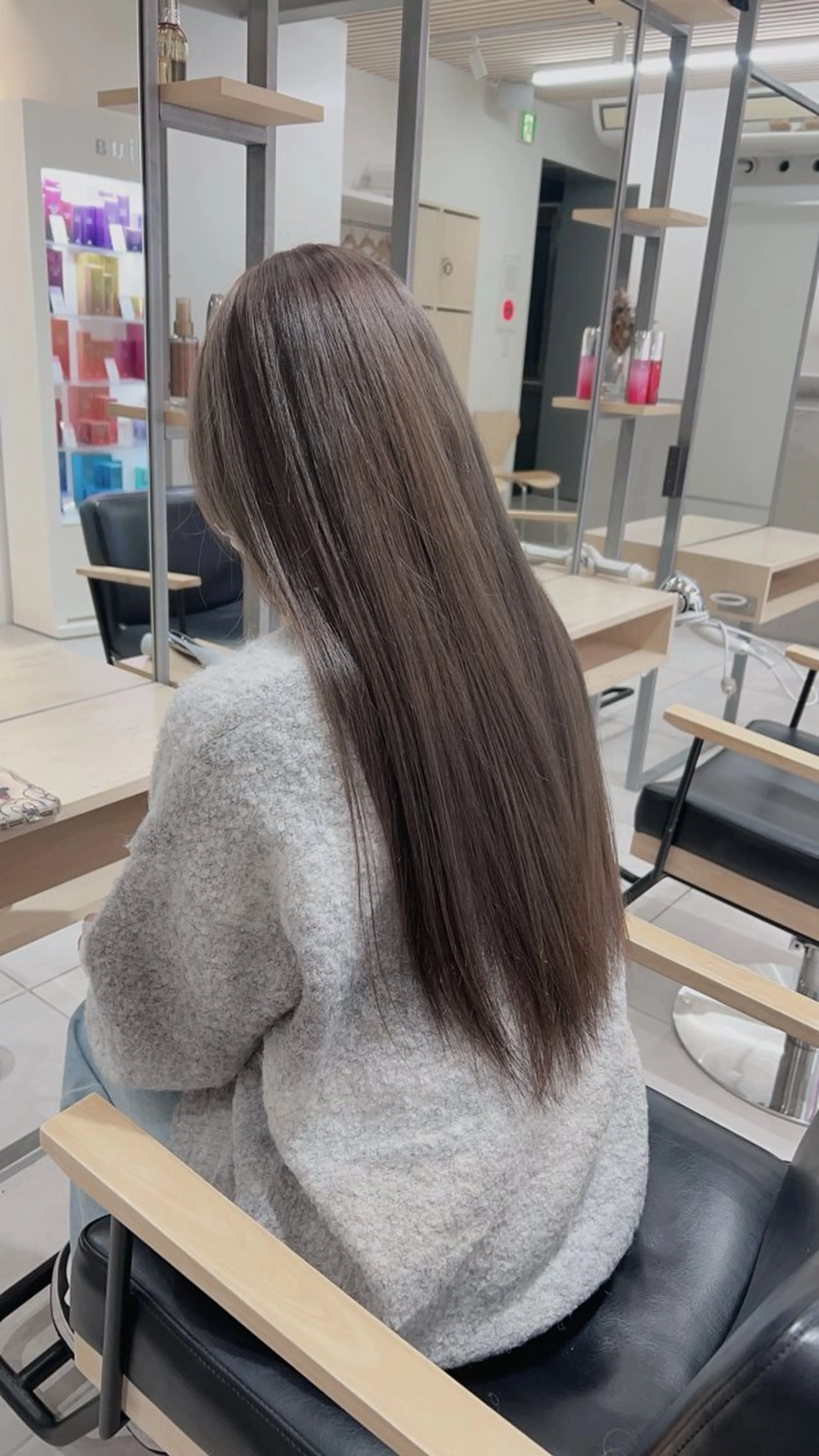 ロング カラー カット ヘアカラー トリートメント グレージュ♡ベージュ ♡MA/表参道のヘアスタイル