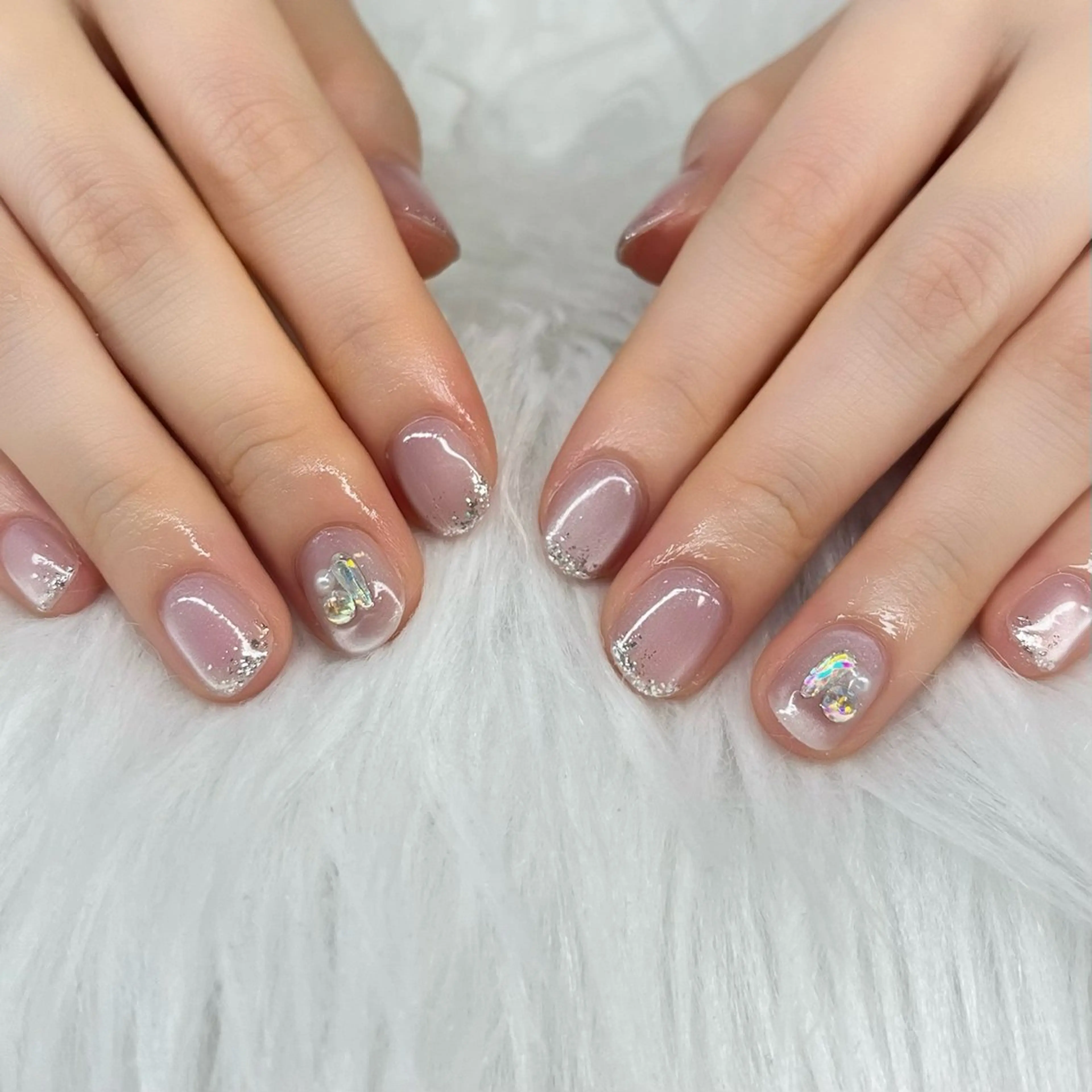 ネイル ハンドネイル VIERU YURIのネイルデザイン