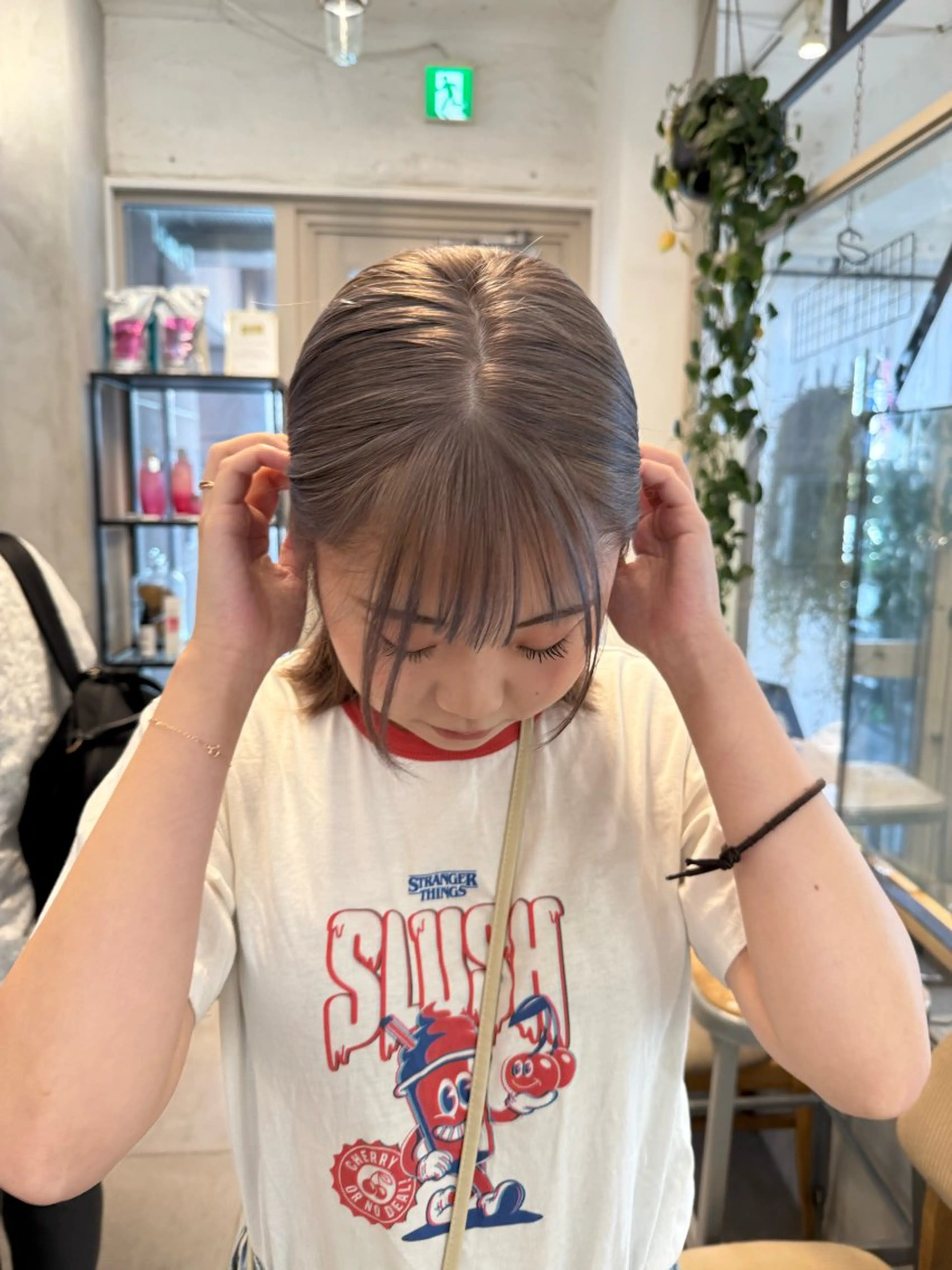 ミディアム カラー ミルクティー× グレージュMOMOのヘアスタイル