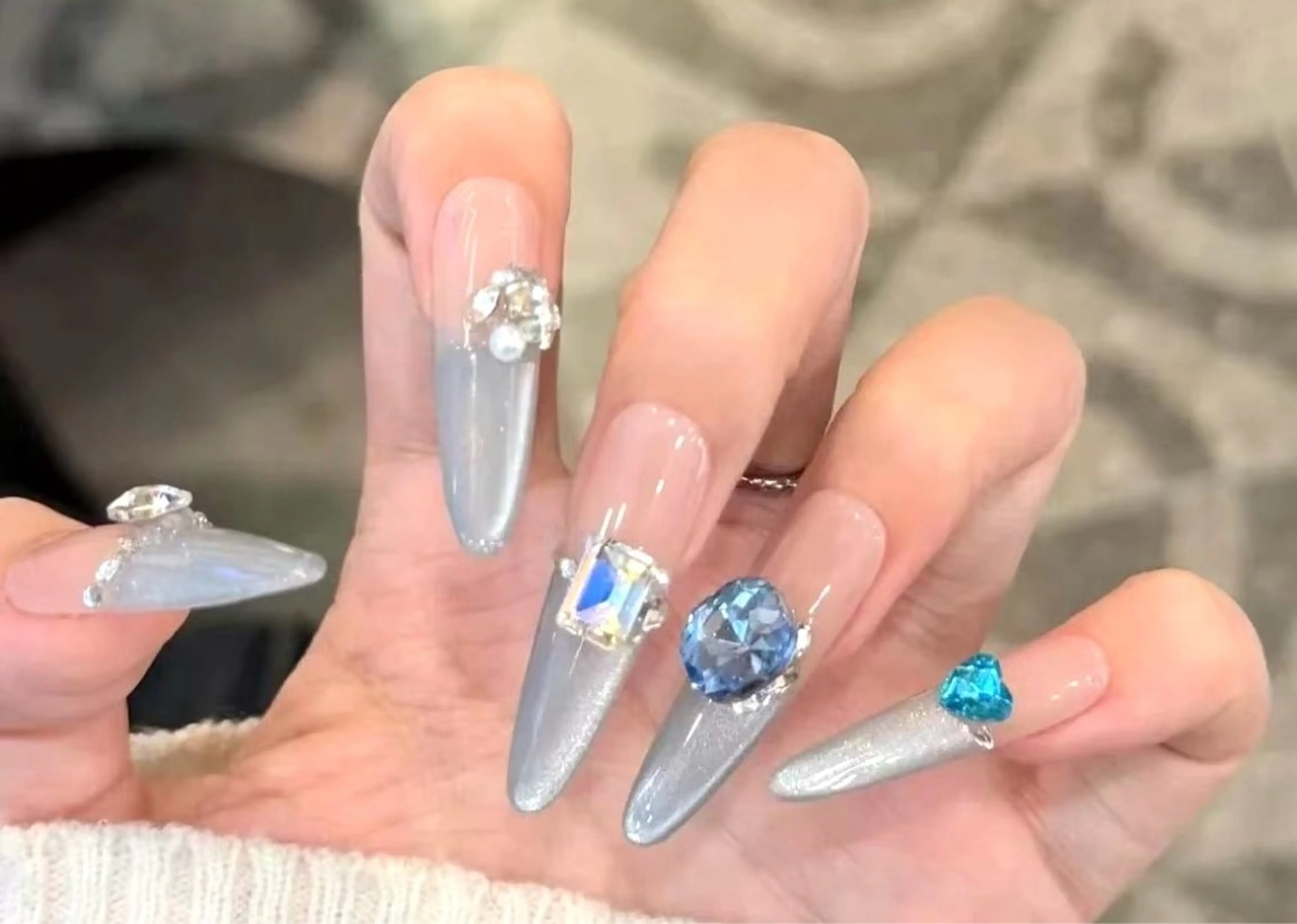 ネイル ハンドネイル ハンドケア queen nailのネイルデザイン