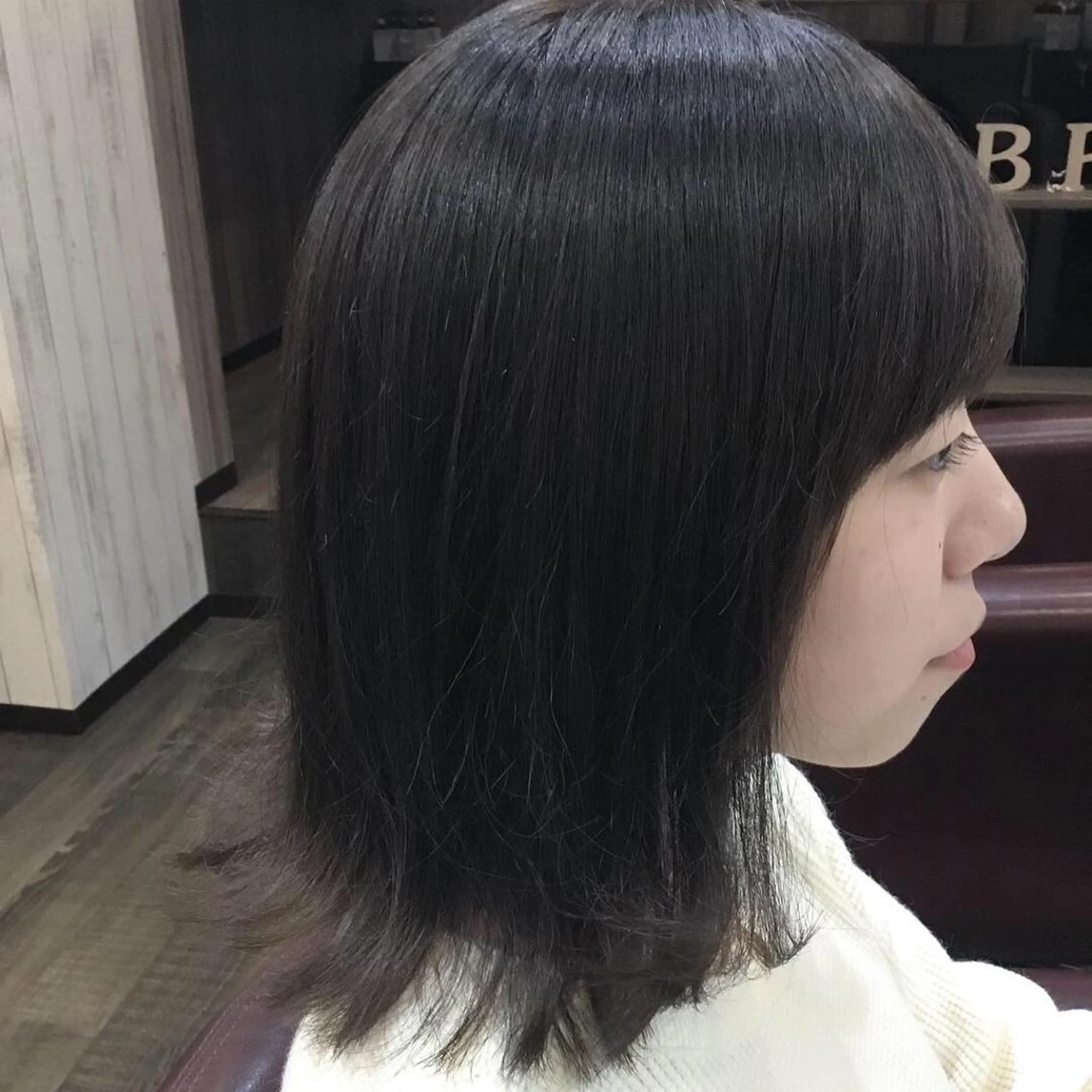 ミディアム カラー 金崎 新吾のヘアスタイル
