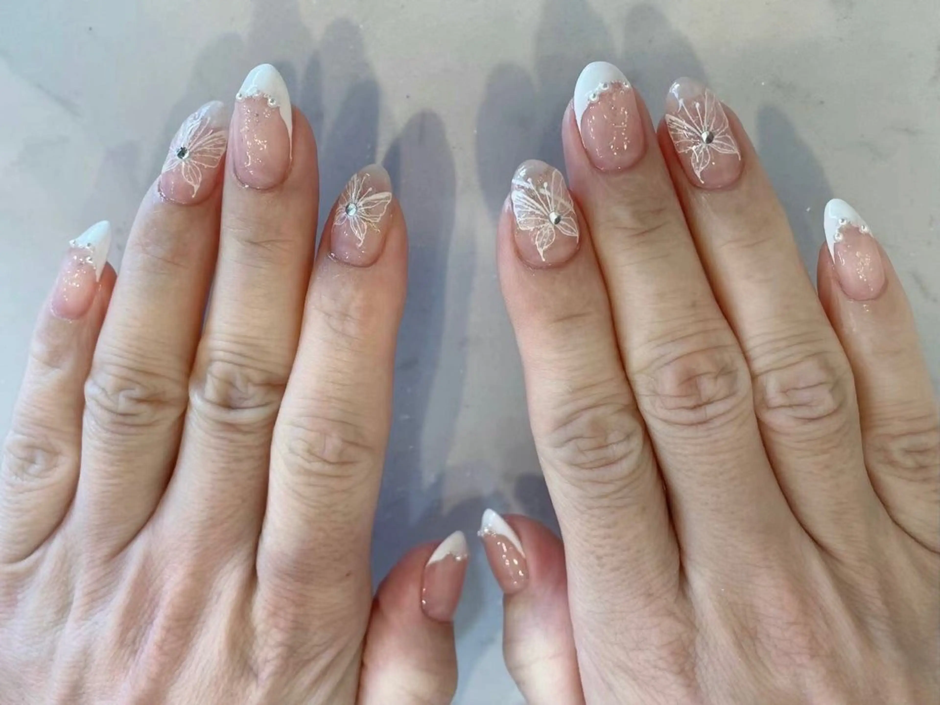 ネイル アートネイル フラワーネイル フットネイル ジェルネイル マグネットネイル Babarla　Nail　Salon所属・babarla Nailのネイルデザイン