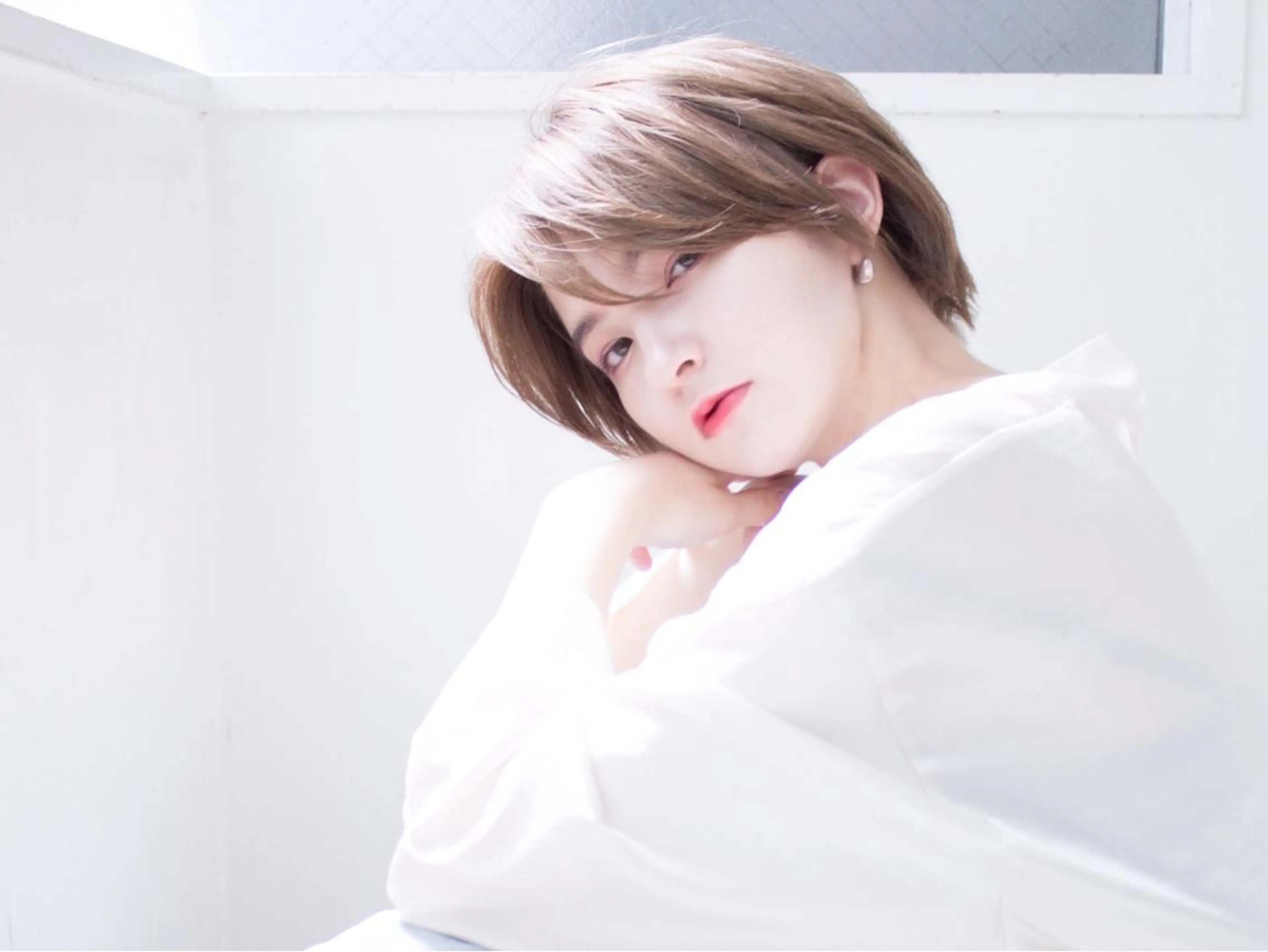 ショート ACRO梅田【アクロ】所属・美髪矯正・レイヤー 倉友哉のヘアスタイル