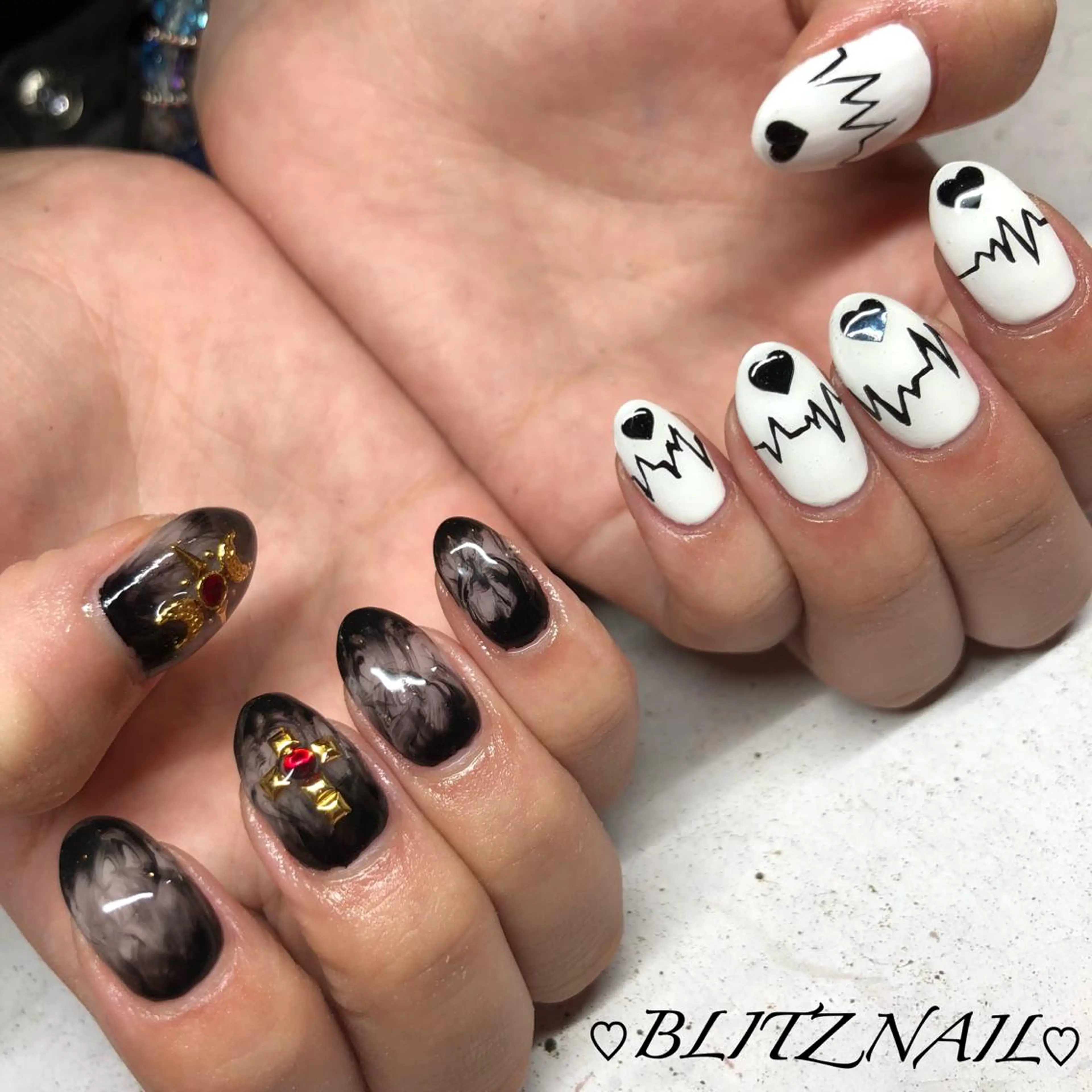 ネイル BLITZ Nail 岩田💅🏻✨のネイルデザイン
