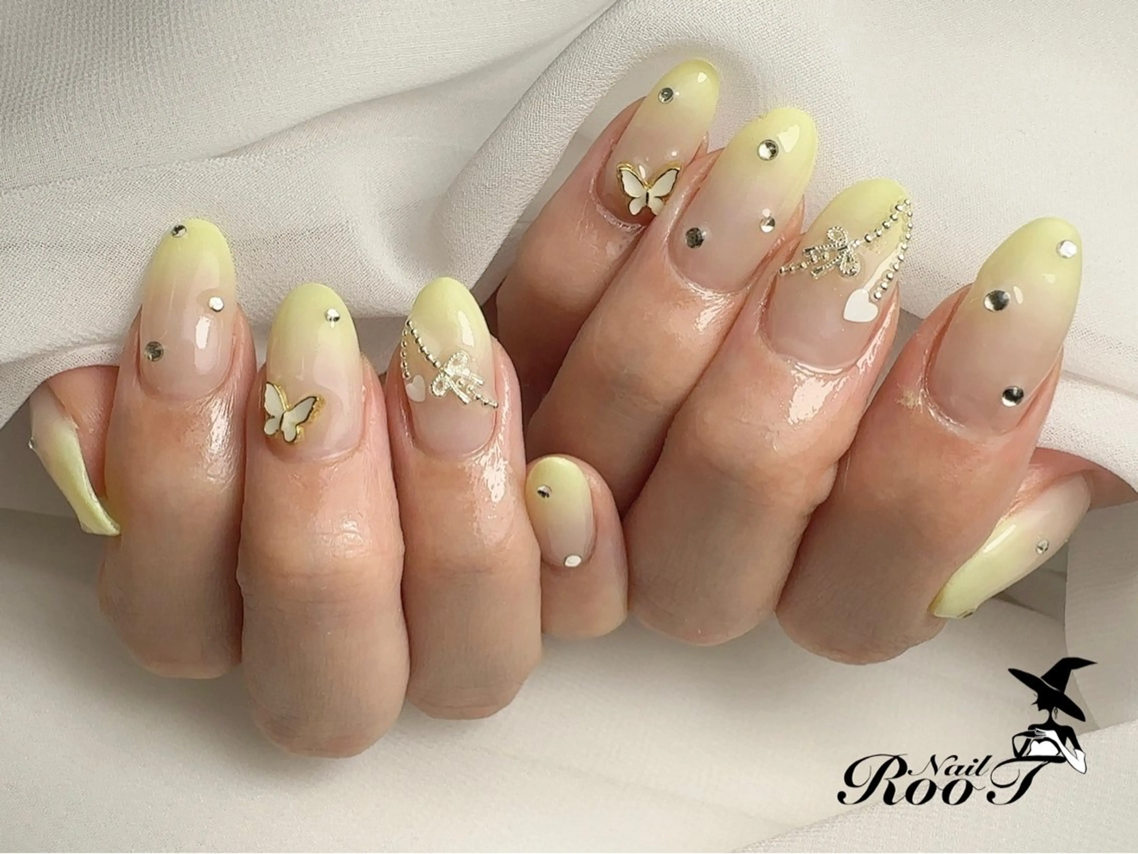 ネイル グラデーション ハンドネイル RooT Nailのネイルデザイン