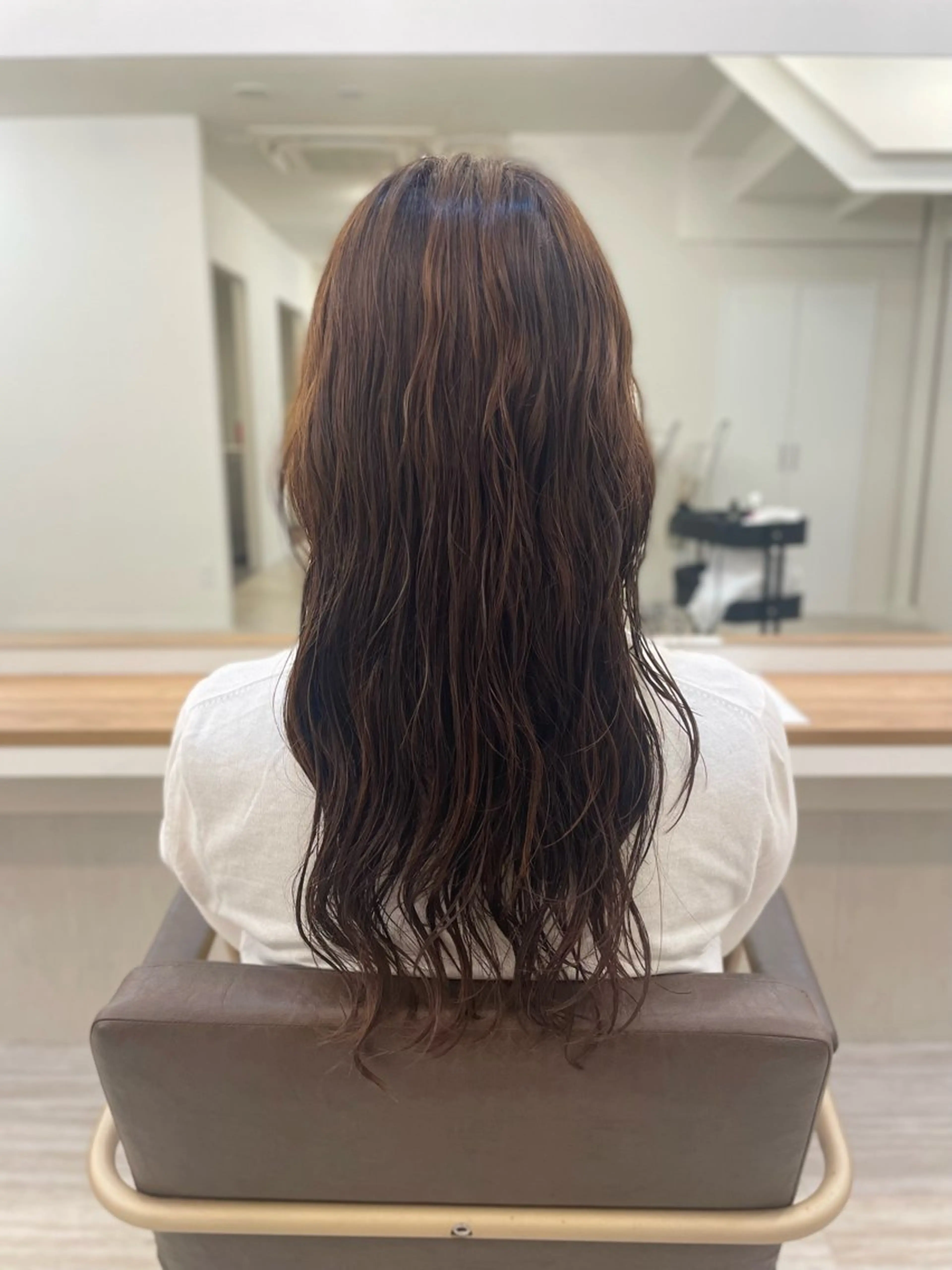 ロング パーマ ロング カット パーマ 山下柚奈 /ボブ/レイヤーのヘアスタイル