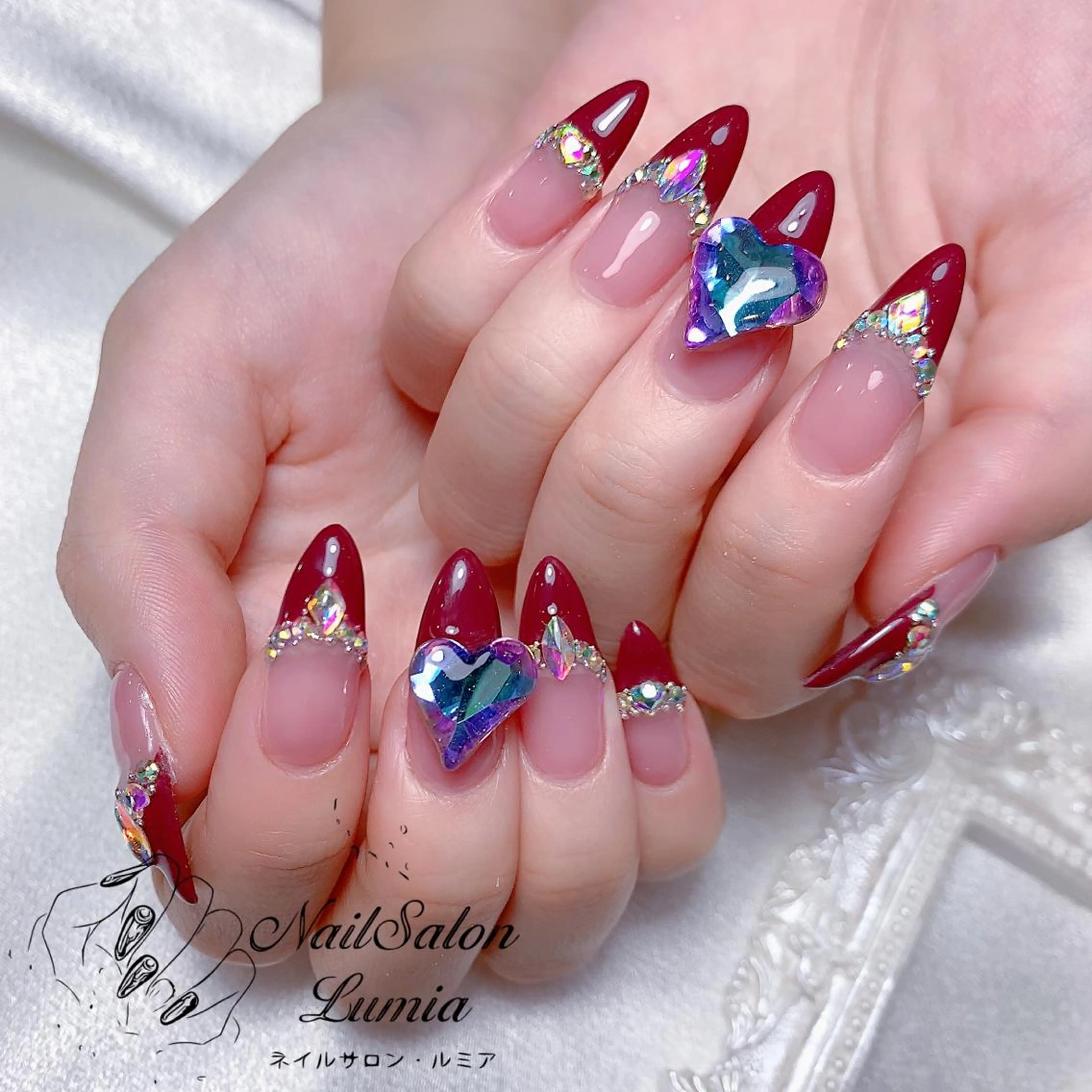 ネイル ハンドネイル ネイルサロン ルミア Lumia 店長のネイルデザイン