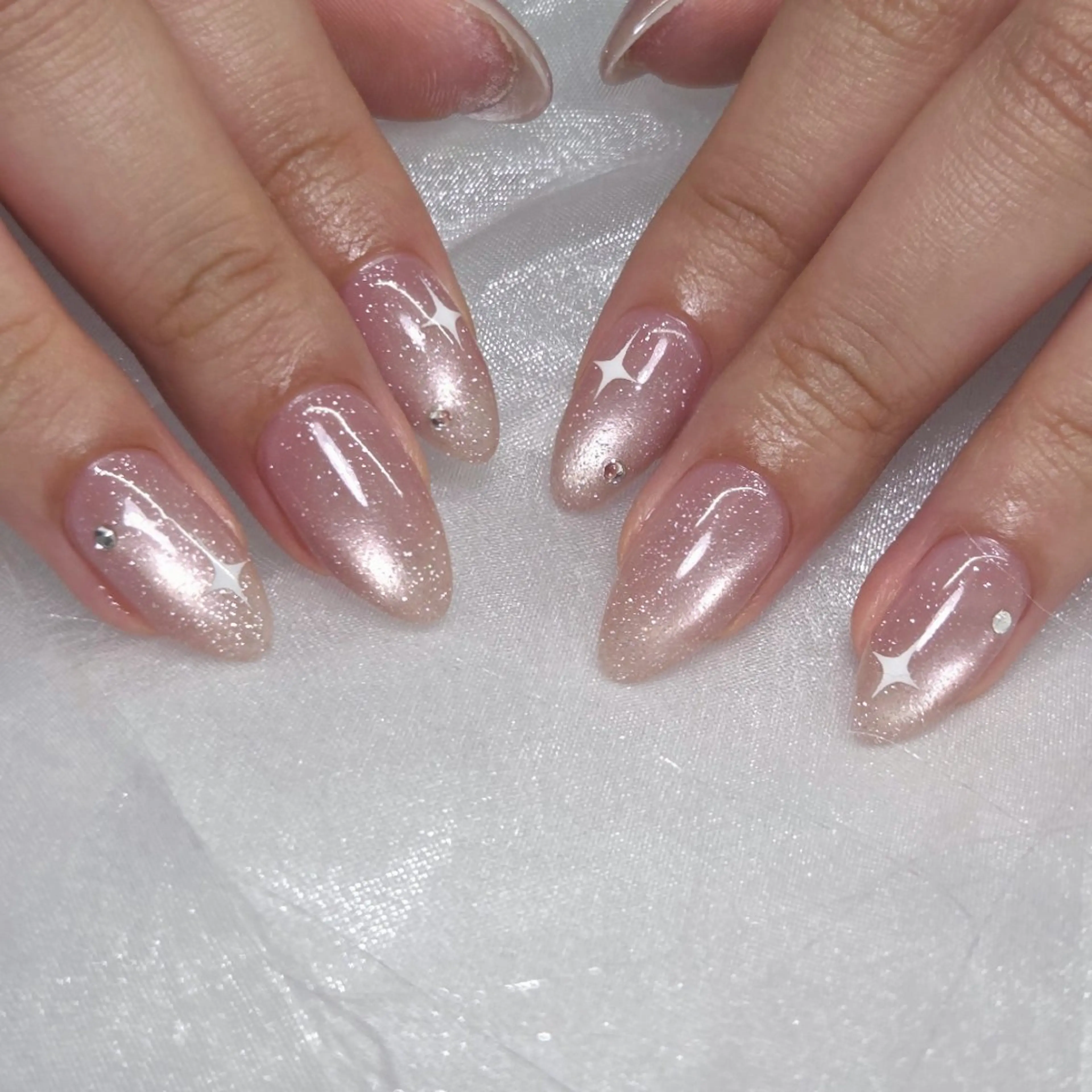 ネイル ハンドネイル Lia Nailのネイルデザイン