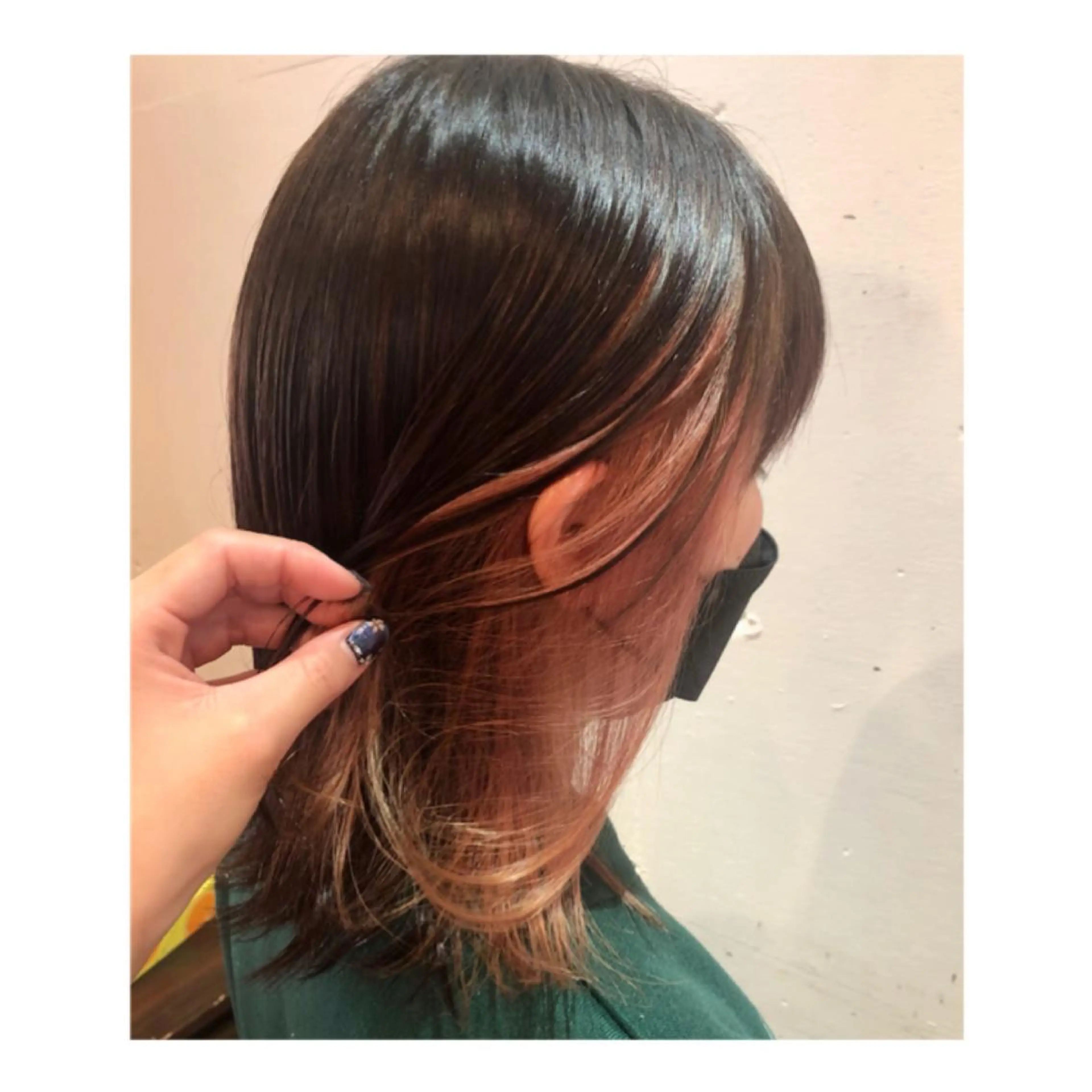 ミディアム カラー イヤリングカラー ピンクカラー まちだ ひとみのヘアスタイル