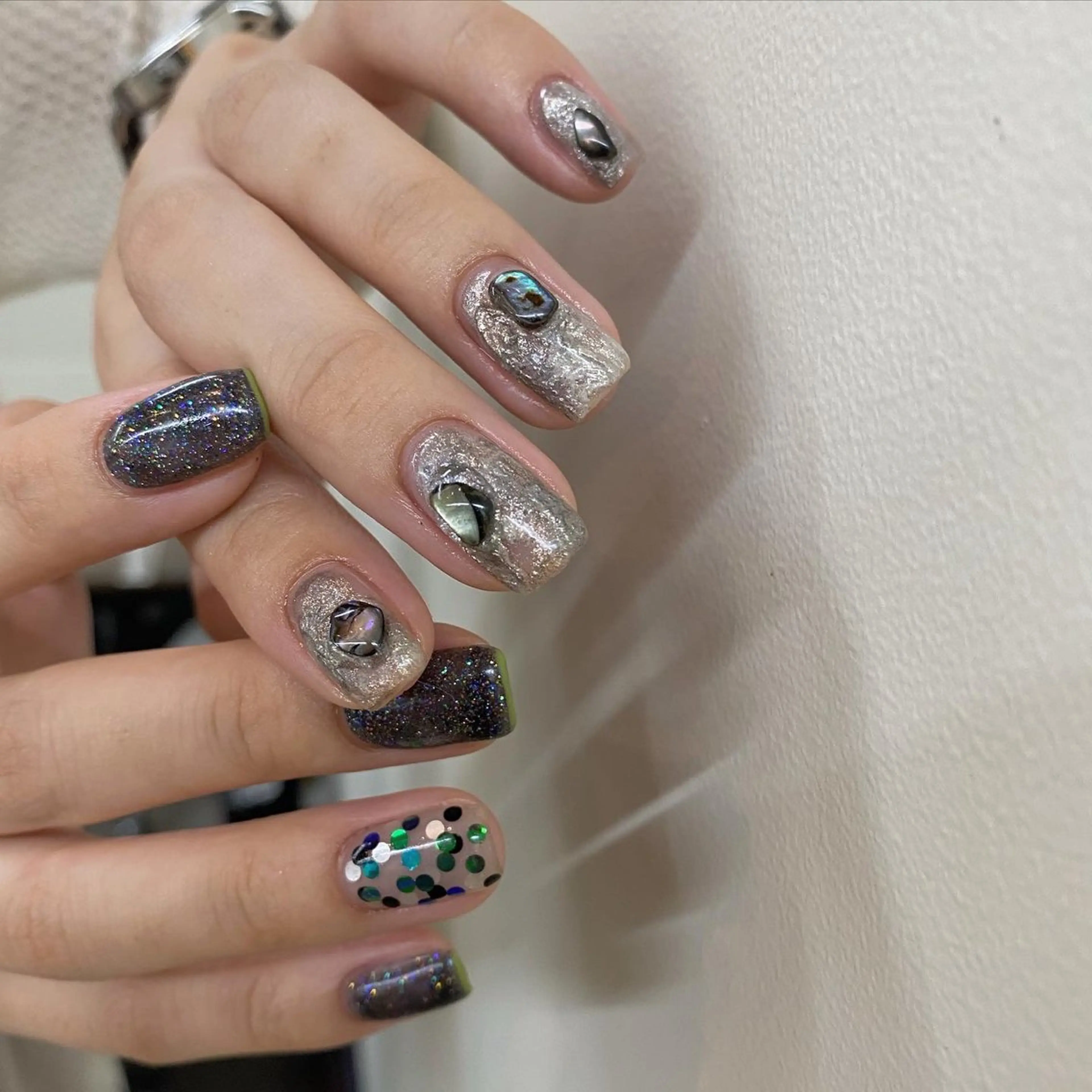 ネイル nable.所属・栗林 実莉のネイルデザイン