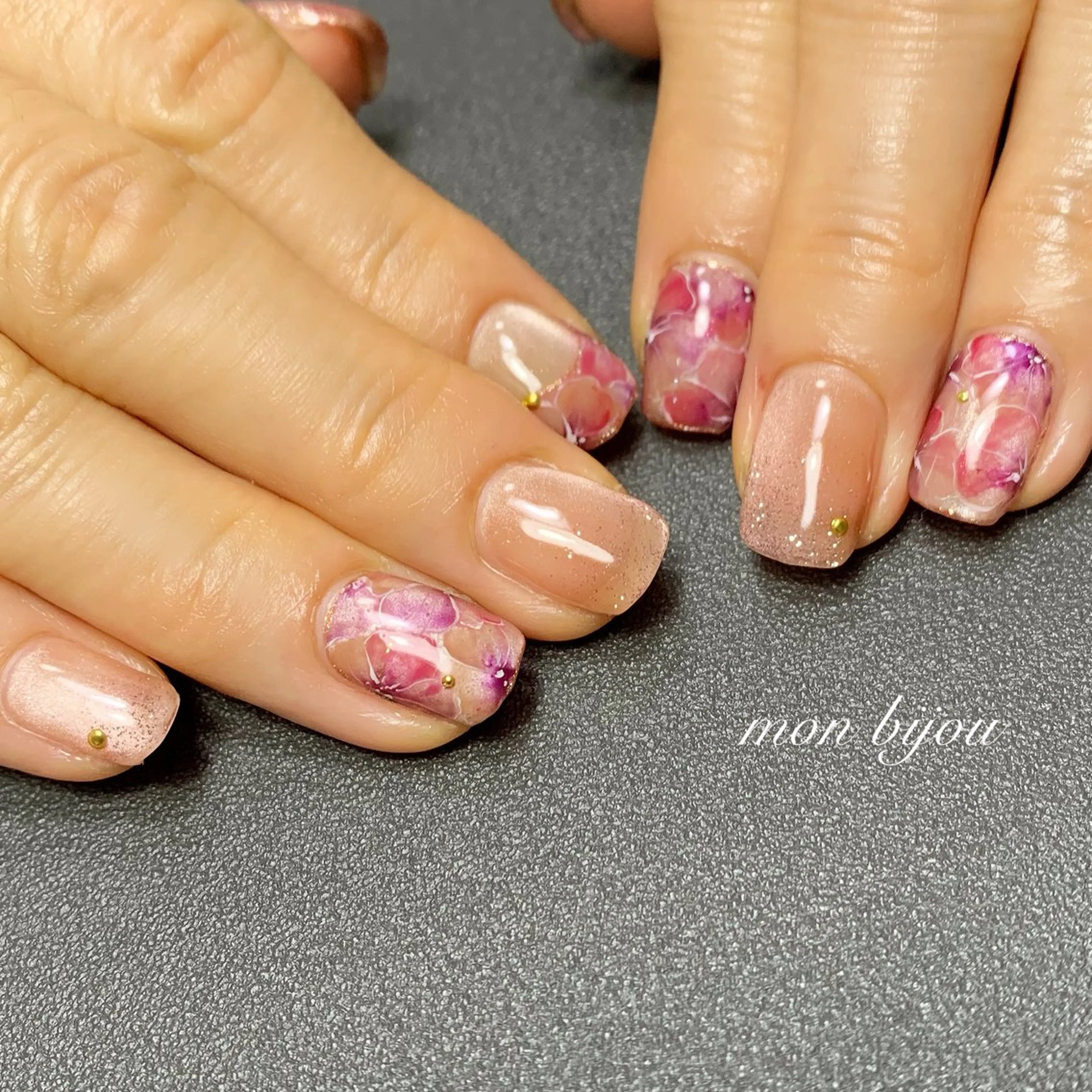 ネイル フラワーネイル ニュアンスネイル ハンドネイル ハンドケア mon bijou 坪井のネイルデザイン