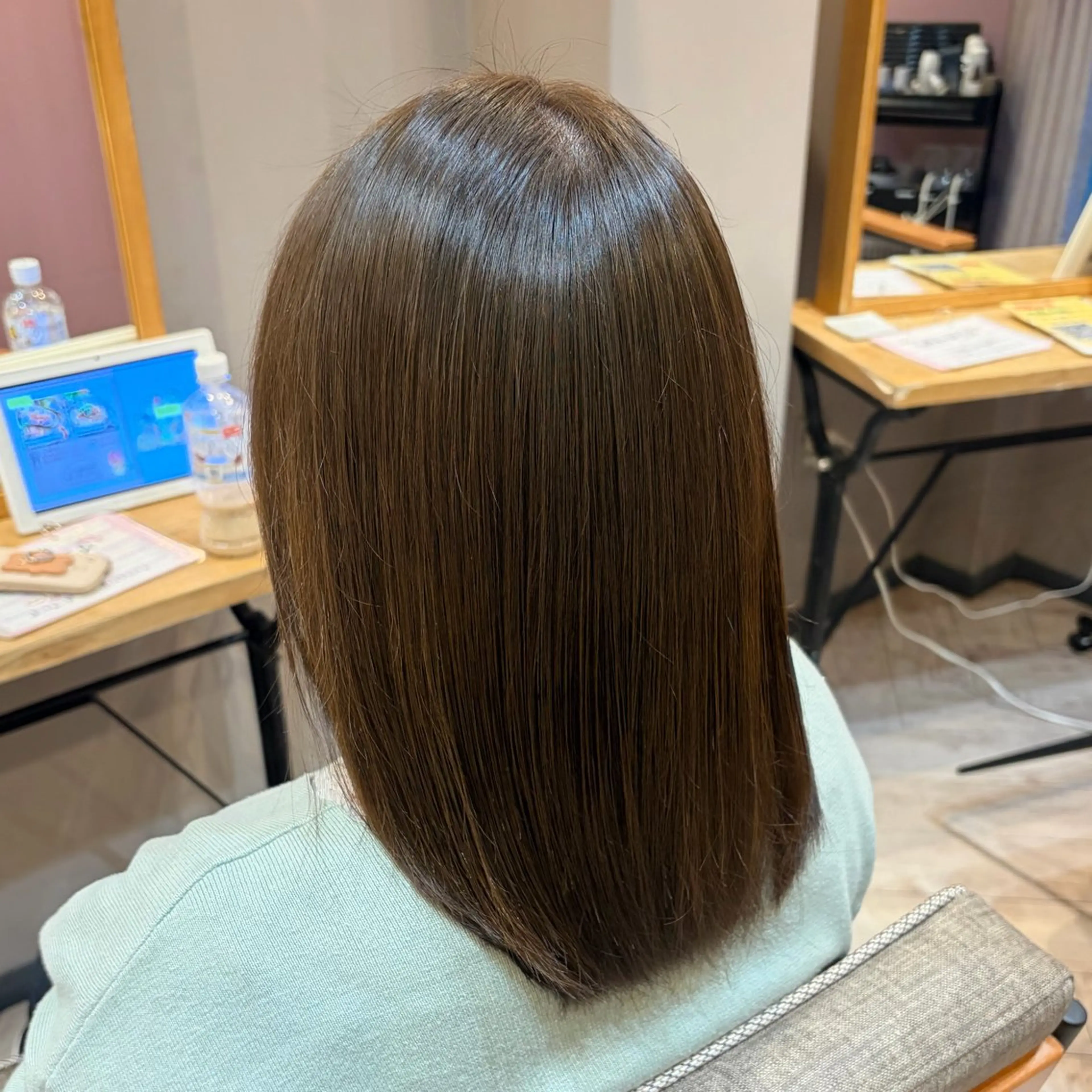 ロング カラー 植野 さくらのヘアスタイル
