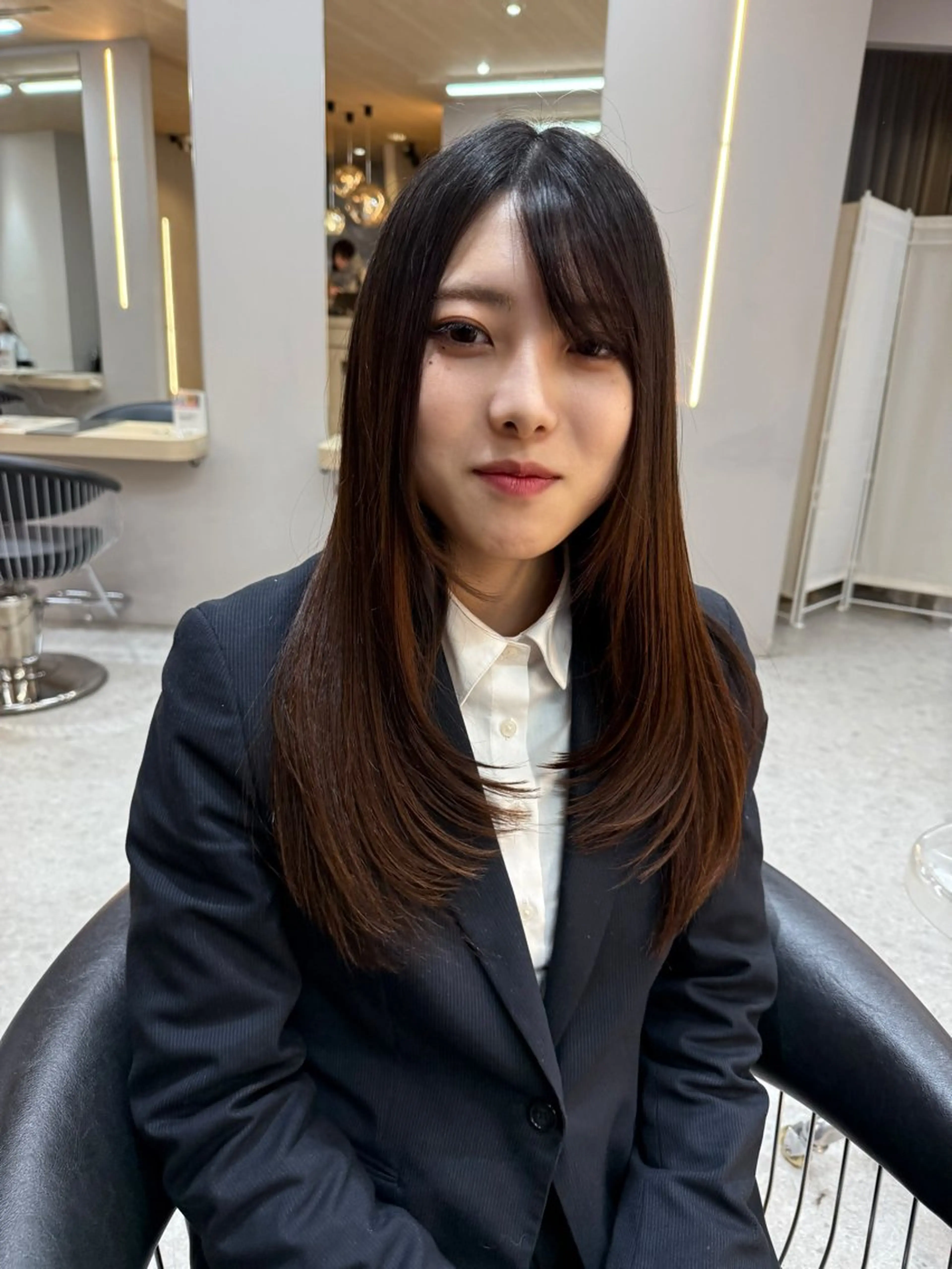 ロング レイヤーカット ロング 平山 翔意のヘアスタイル