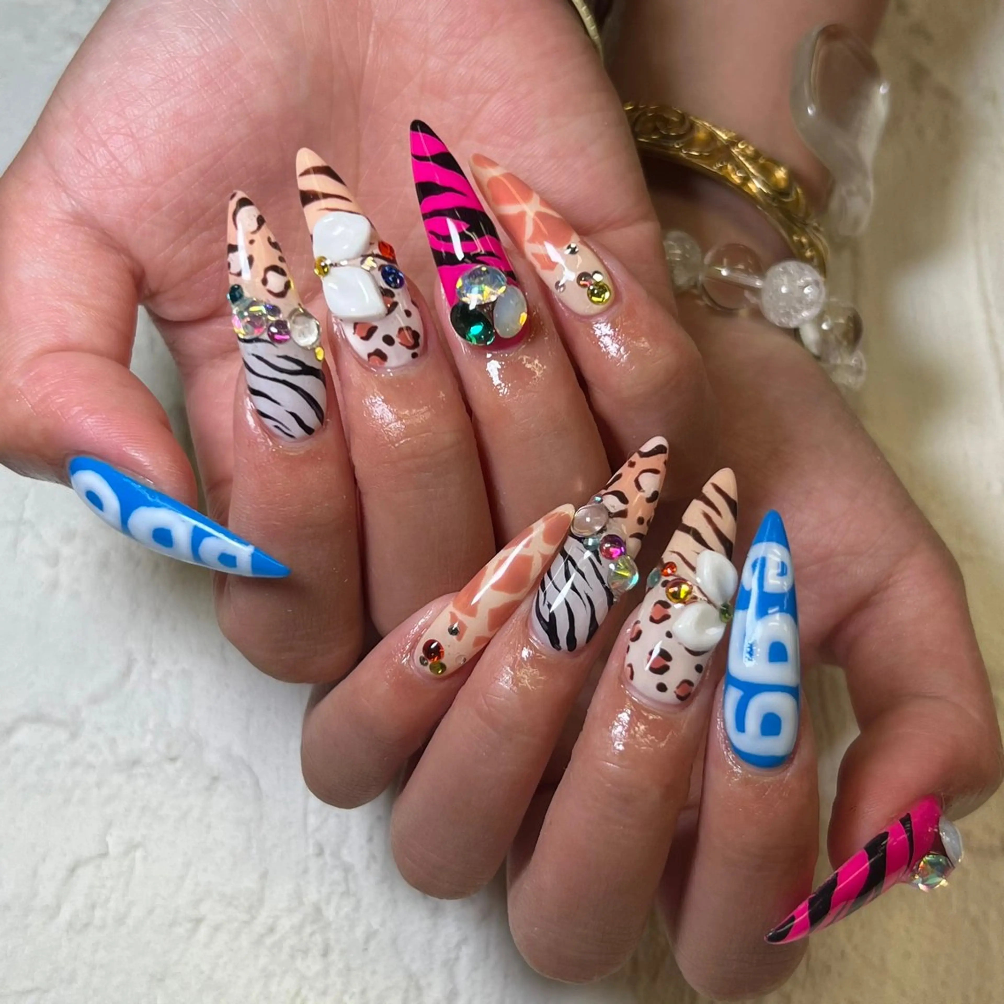 ネイル ハンドネイル M.JEWELRY REMI🎀のネイルデザイン