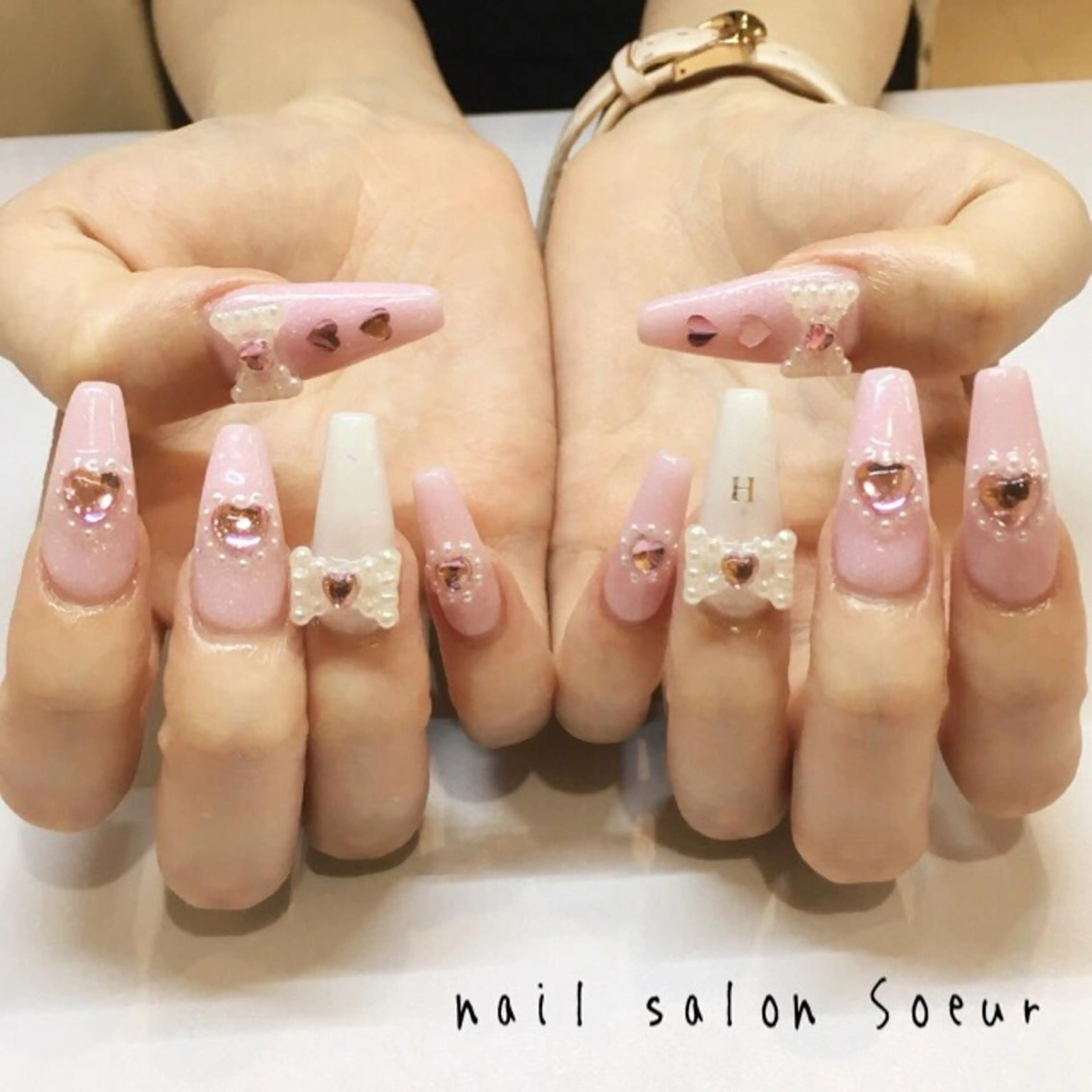 ネイル ハート ロングネイル 持ち込み スカルプネイル ハンドネイル nail salon Soeurのネイルデザイン
