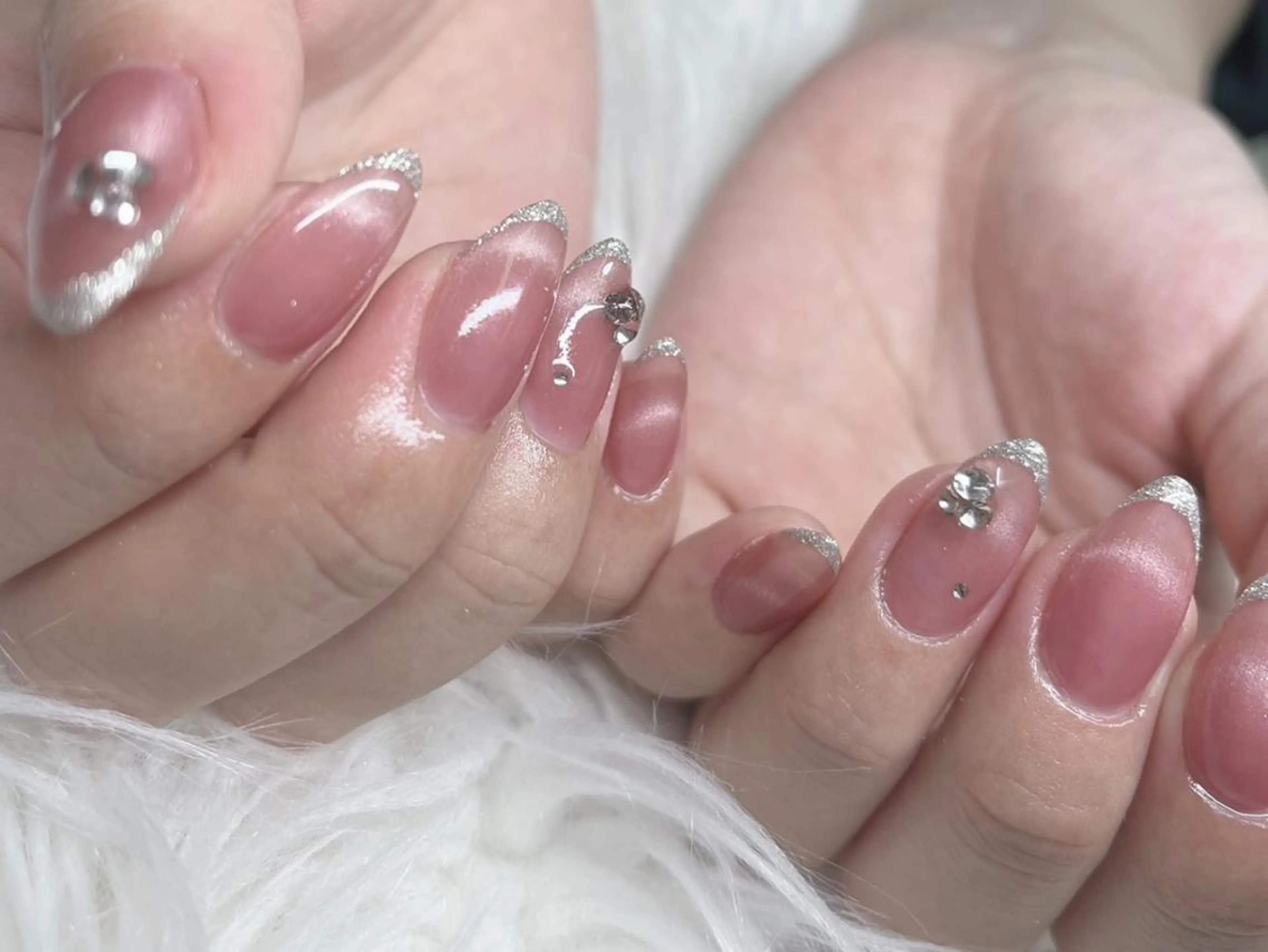 ネイル ハンドネイル Miku. Nのネイルデザイン