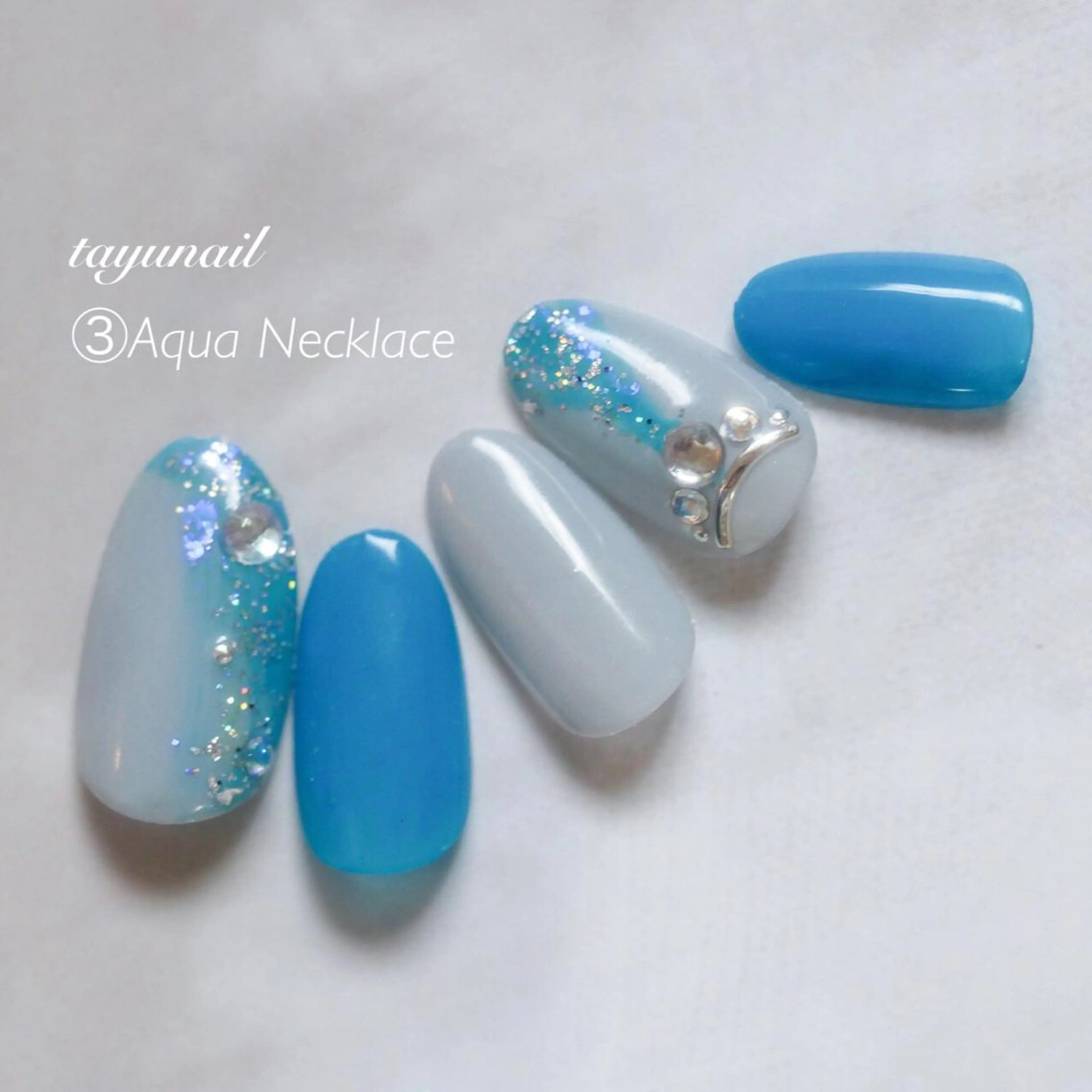 ネイル アートネイル ブルー ジェルネイル ワンカラーネイル パラジェル ネイルサロン 【たゆnail】のネイルデザイン