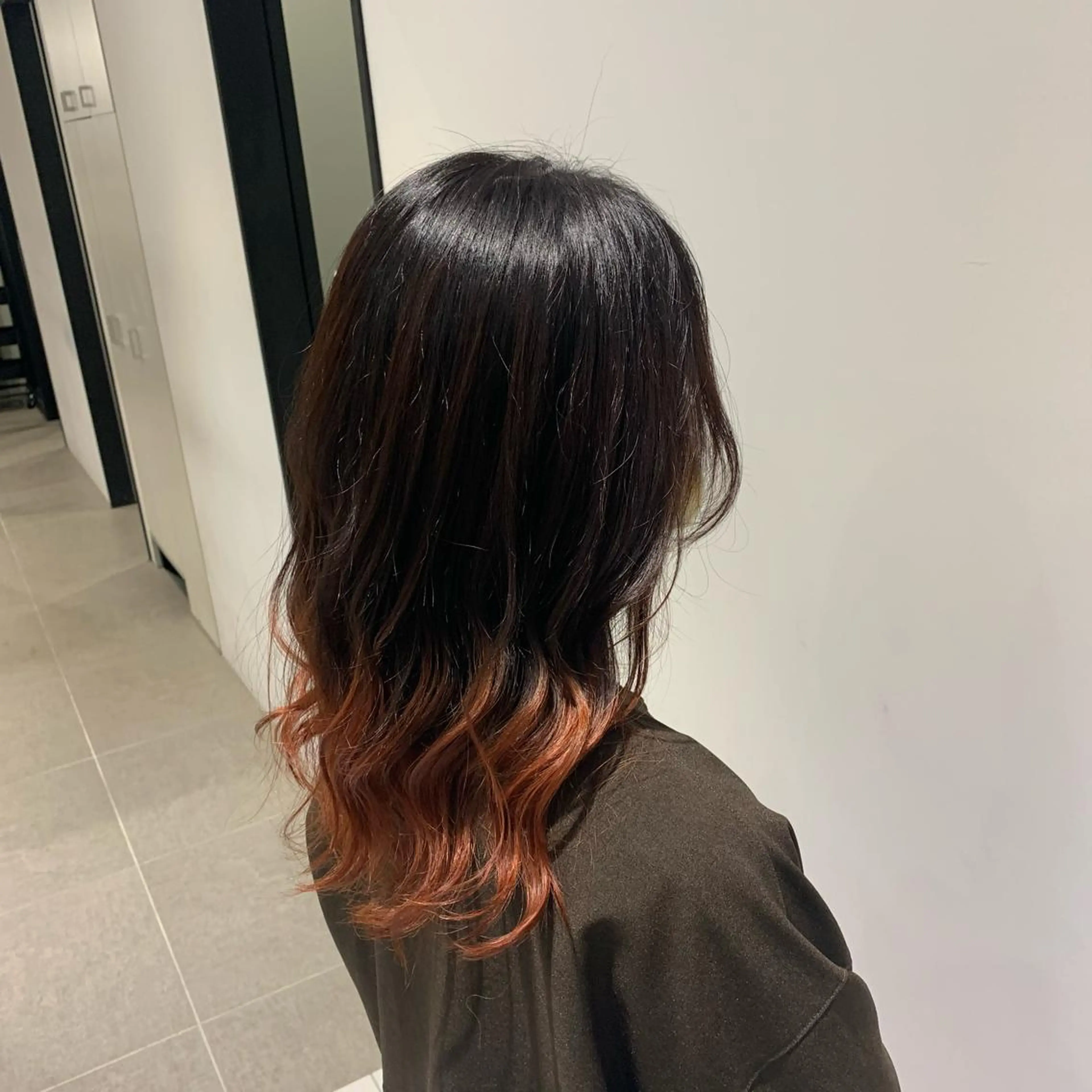 セミロング 【Gluck】高橋 大治のヘアスタイル